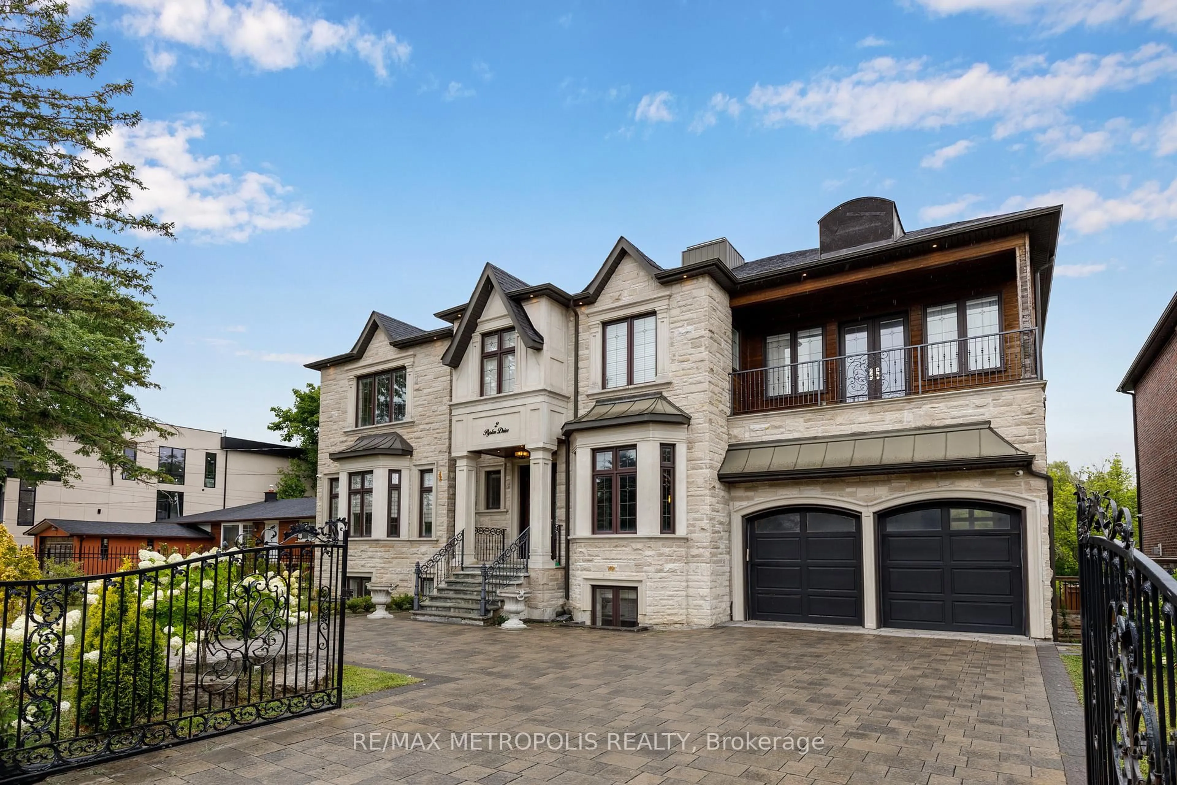 Home with brick exterior material, street for 2 Poplar Dr, Richmond Hill Ontario L4E 2W5