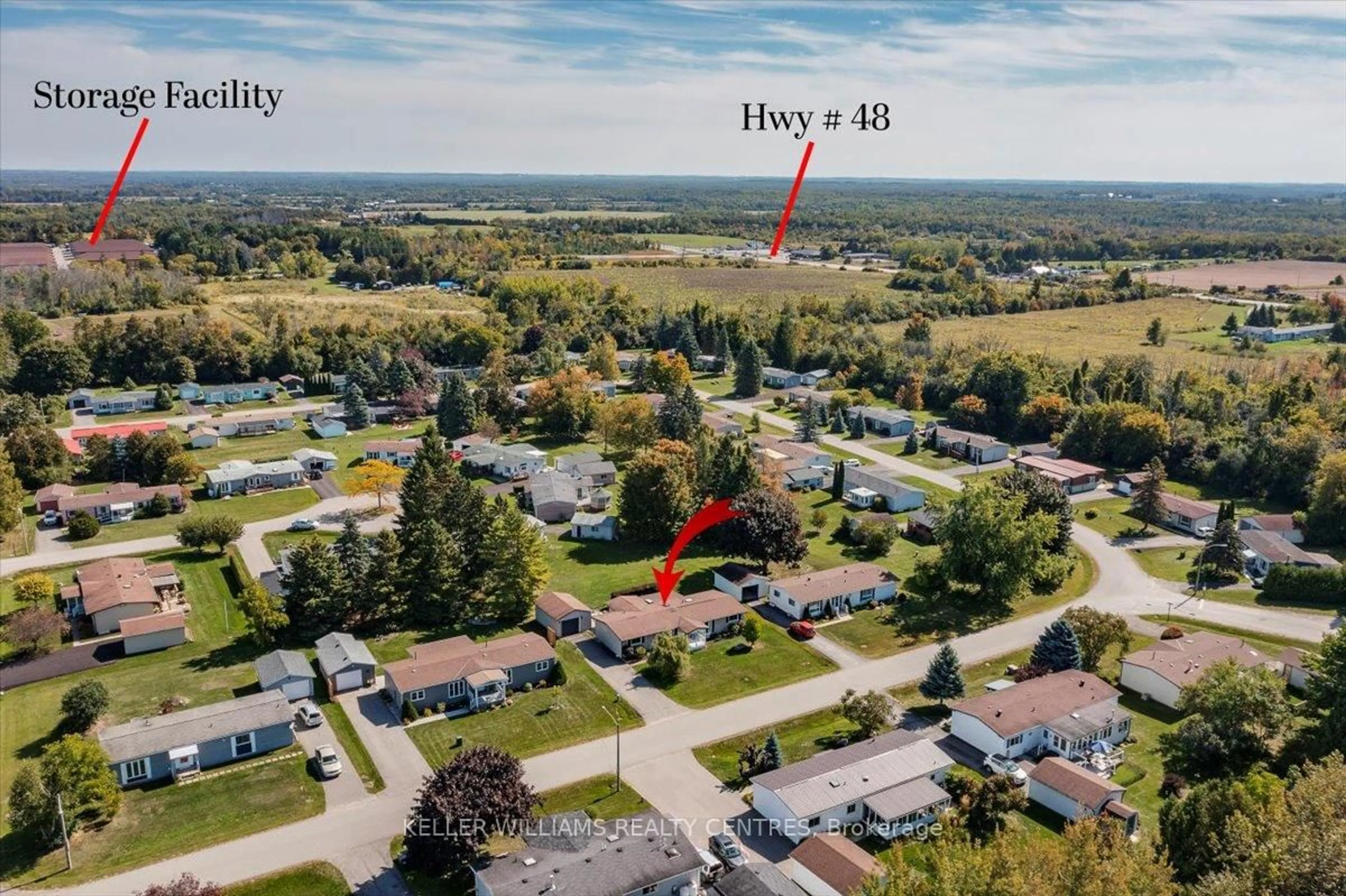 A pic from outside/outdoor area/front of a property/back of a property/a pic from drone, unknown for 41 Damsel Circ, Georgina Ontario L0E 1R0