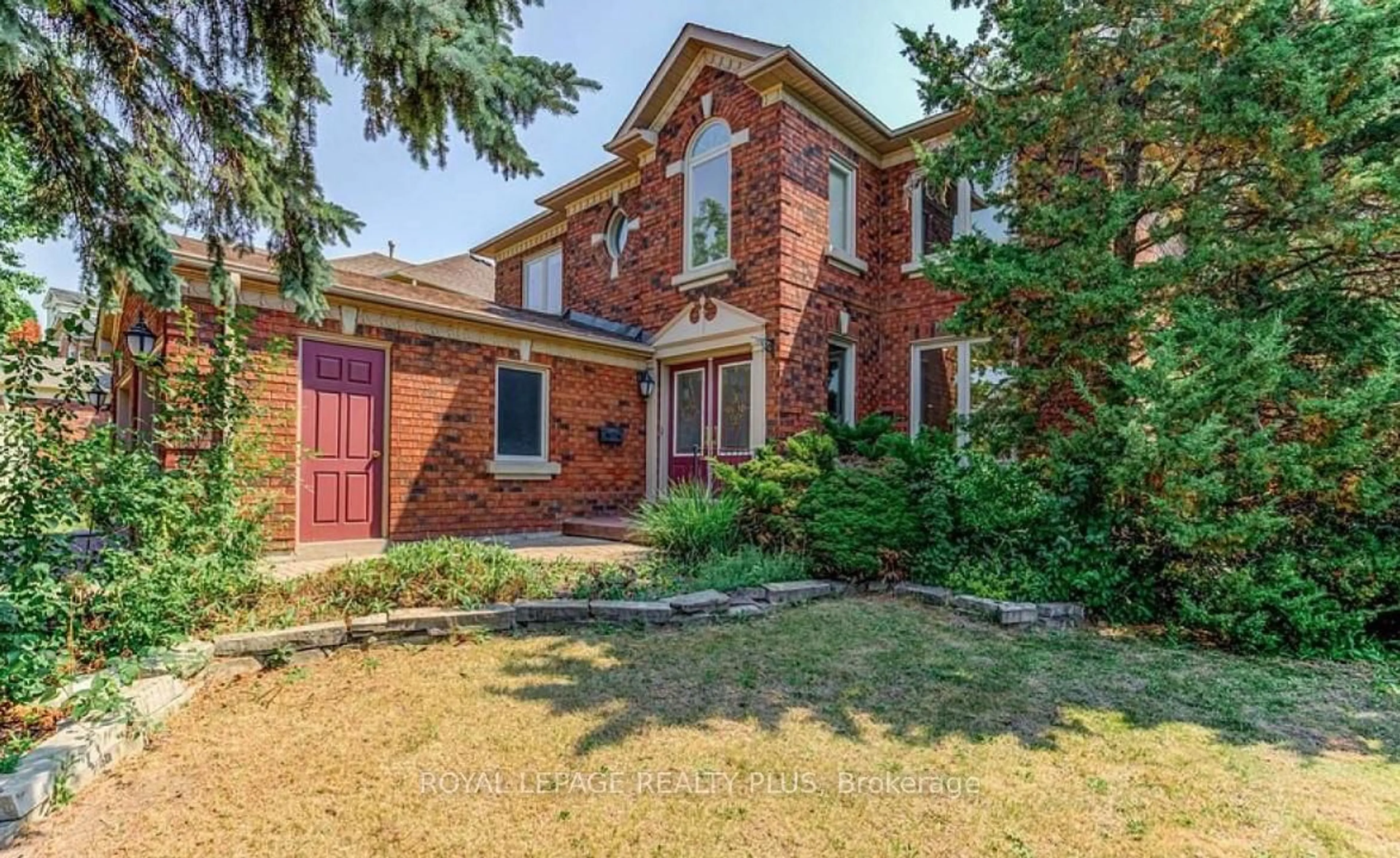 Home with brick exterior material, street for 5 Falkland Pl, Richmond Hill Ontario L4C 9P3