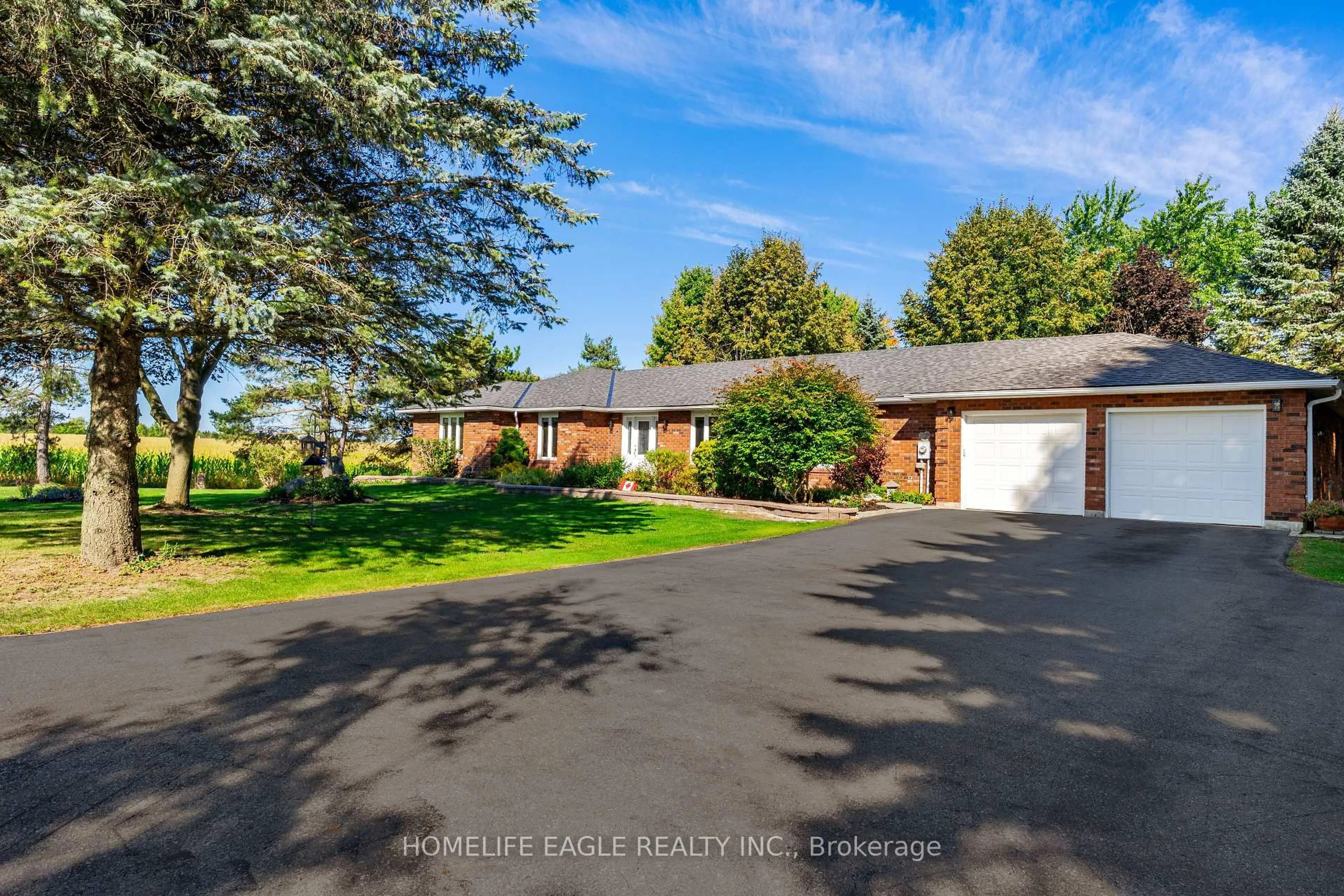 A pic from outside/outdoor area/front of a property/back of a property/a pic from drone, water/lake/river/ocean view for 2132 14th Line, Innisfil Ontario L0L 1R0