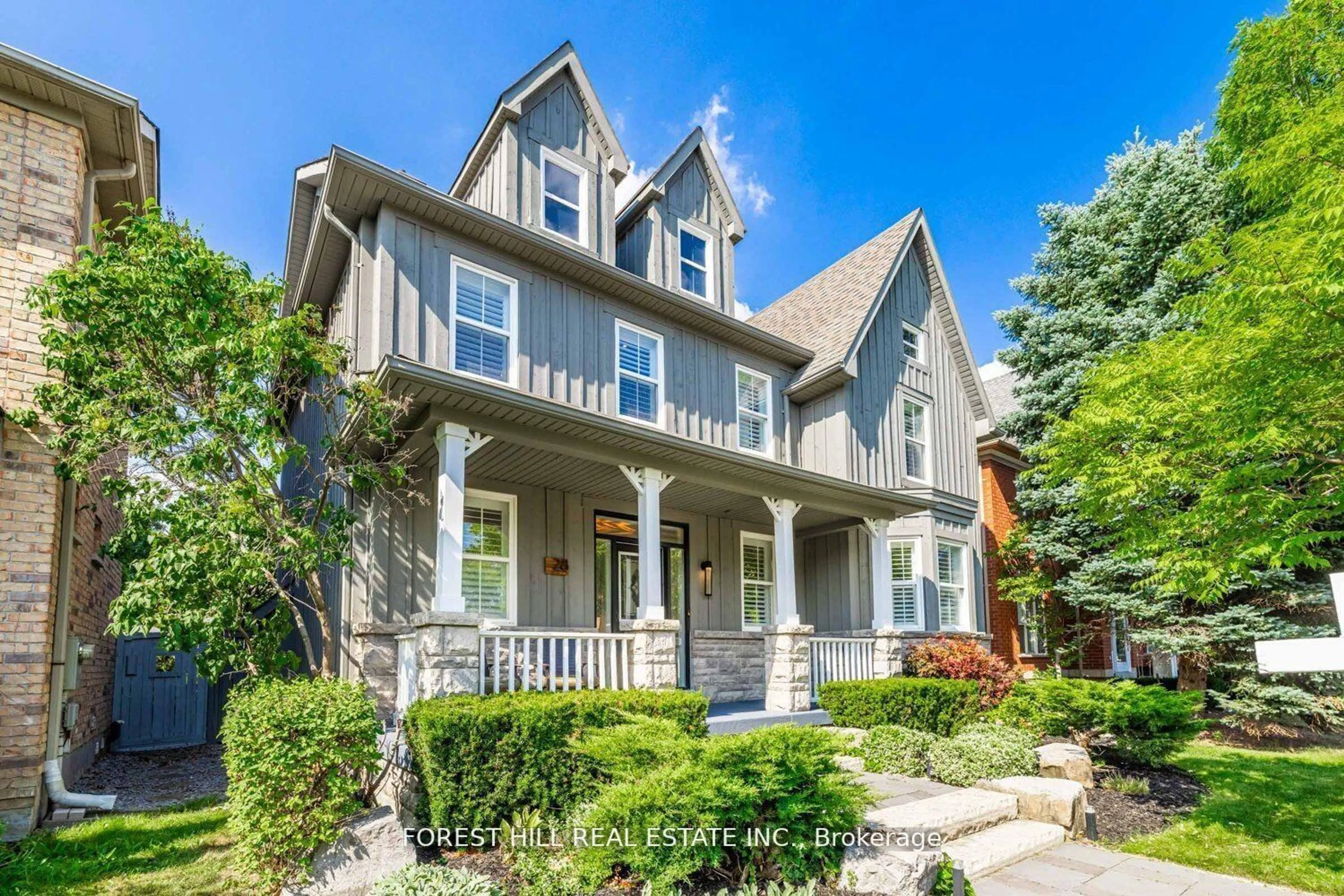 Home with vinyl exterior material, street for 28 Port Rush Tr, Markham Ontario L6C 1Z3