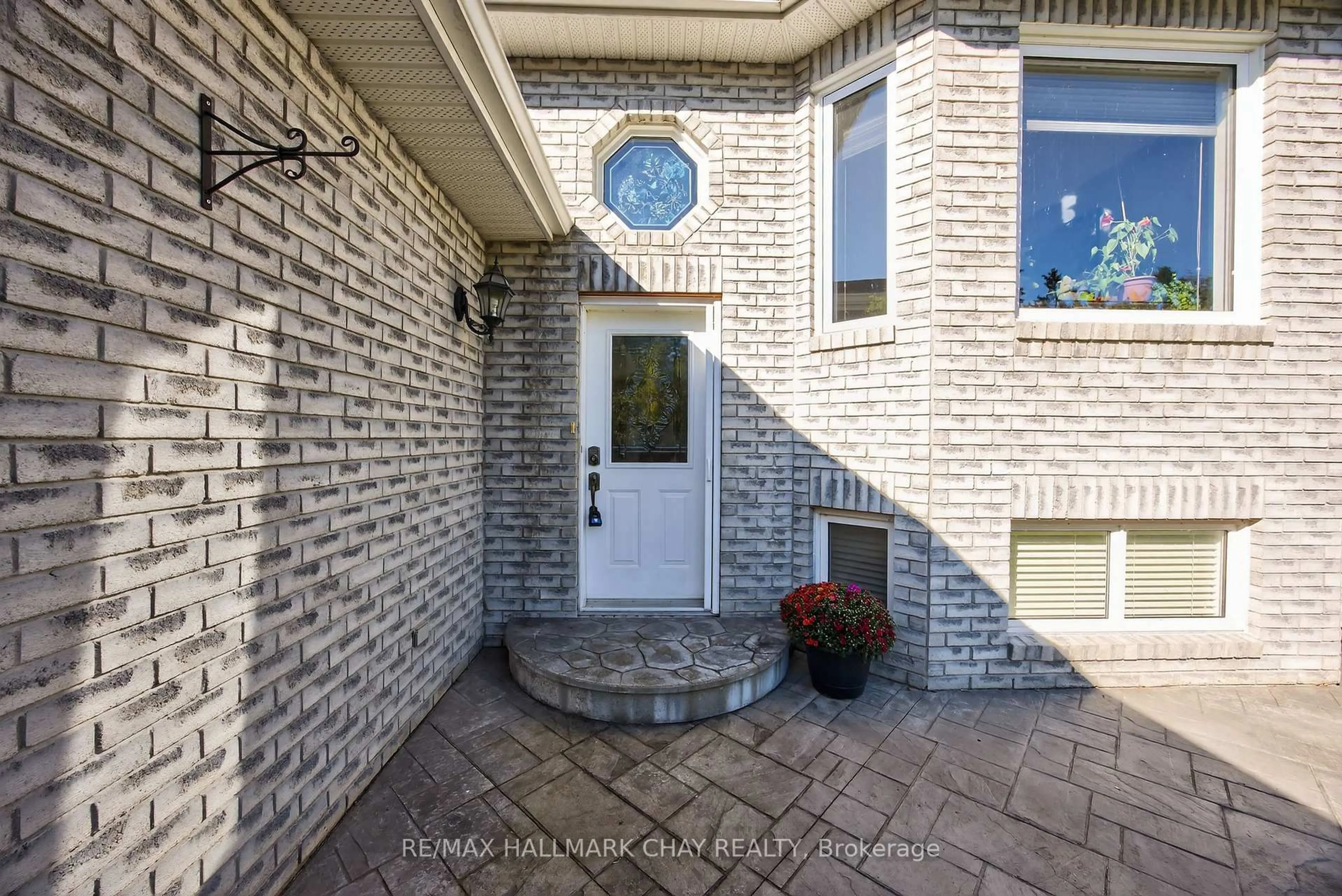 Home with brick exterior material, street for 2446 Ralph St, Innisfil Ontario L9S 2G4