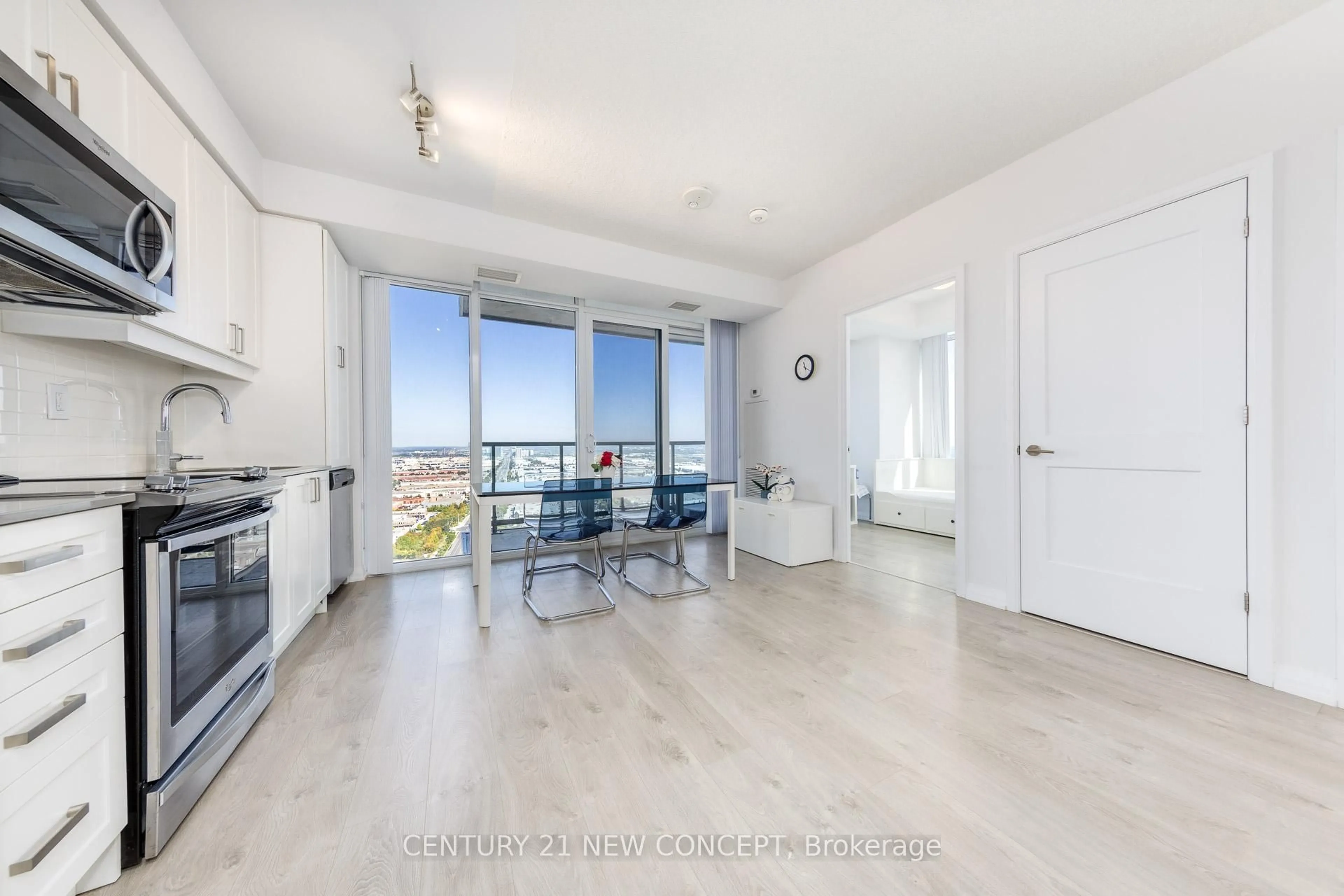 Unknown for 7895 Jane St #3415, Vaughan Ontario L4K 0K2
