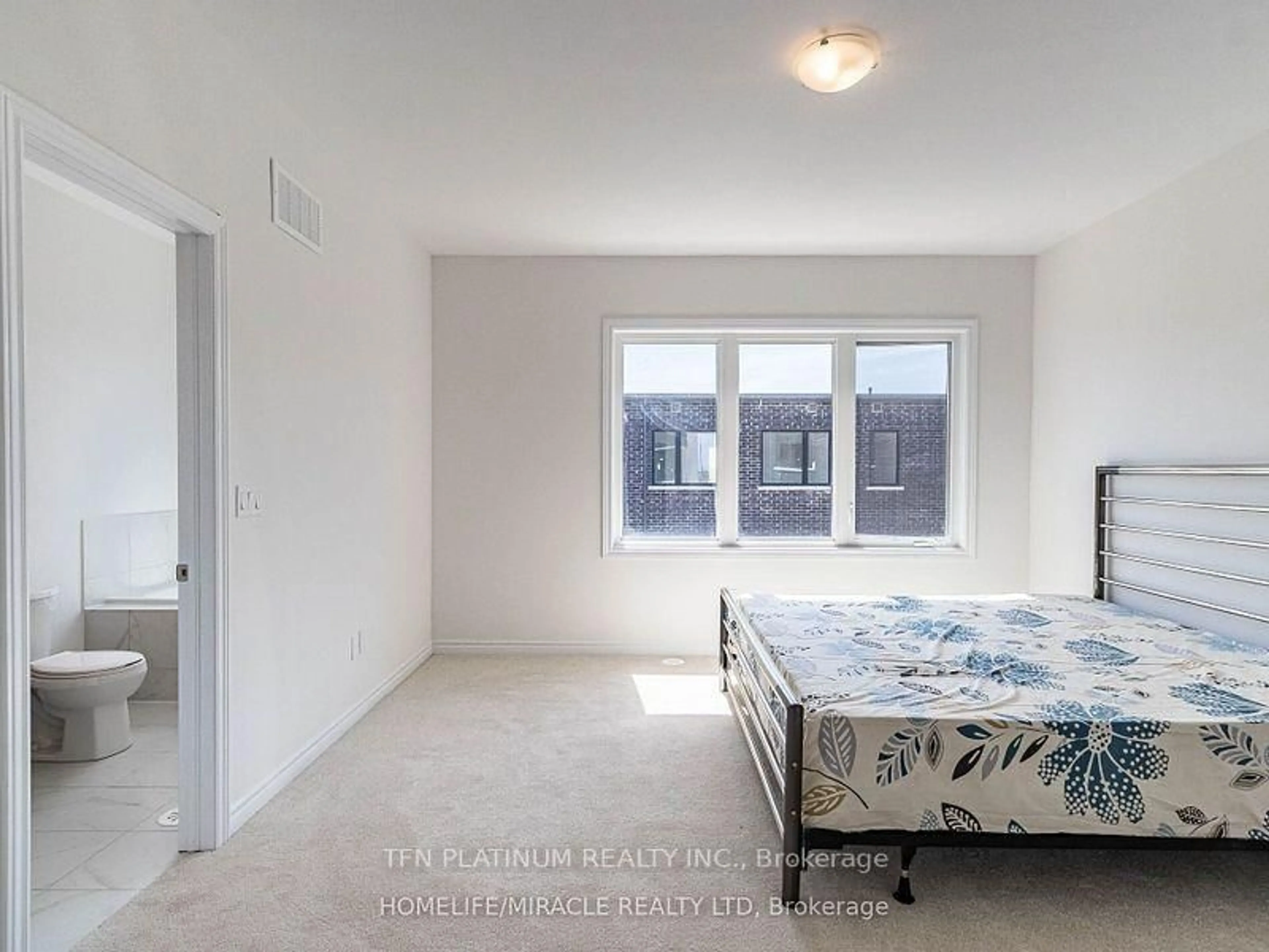 A pic of a room for 23 Quilico Rd, Vaughan Ontario L4H 5H1