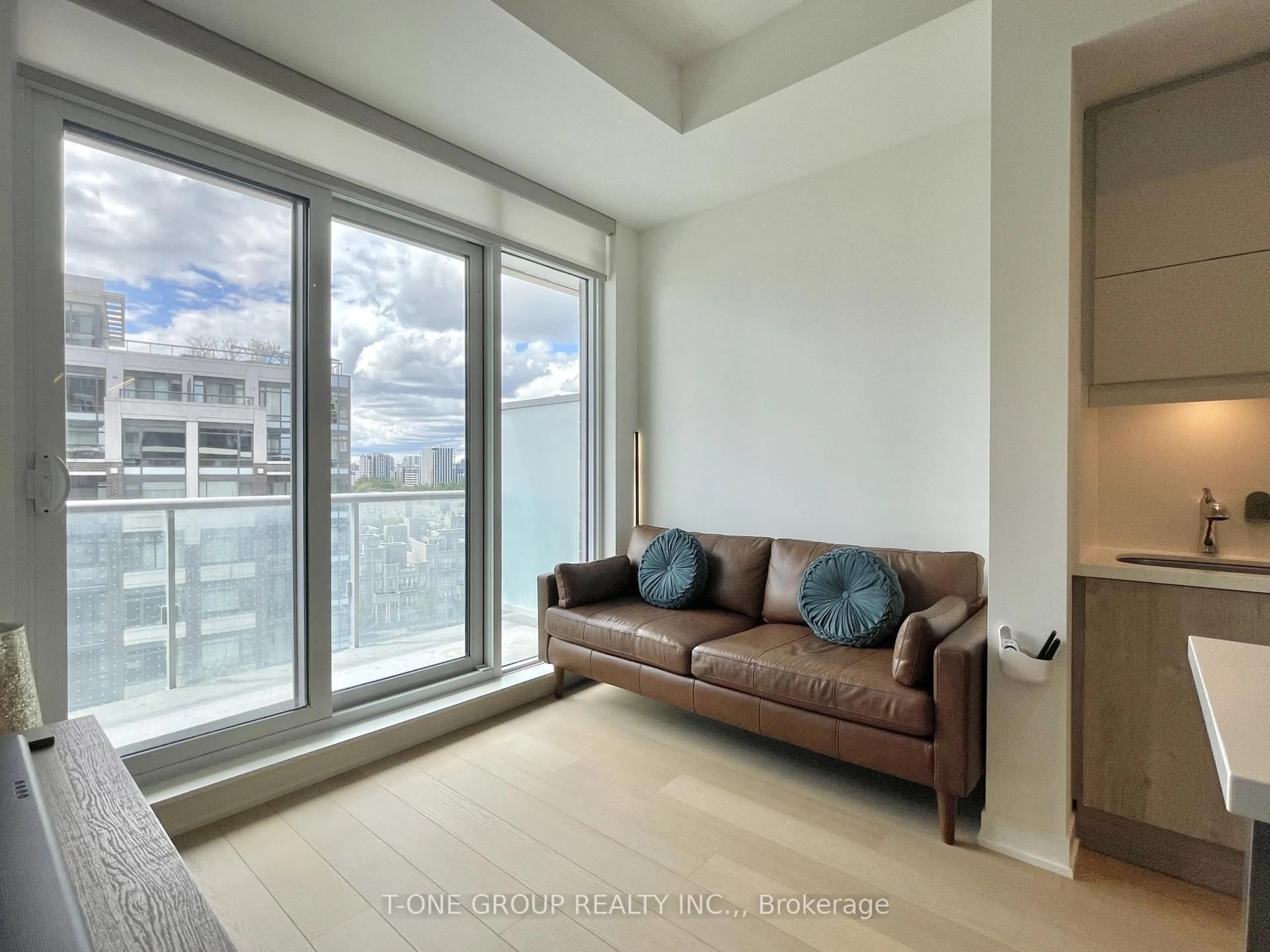 Living room with furniture, unknown for 8119 Birchmount Rd #1025, Markham Ontario L6H 0G5