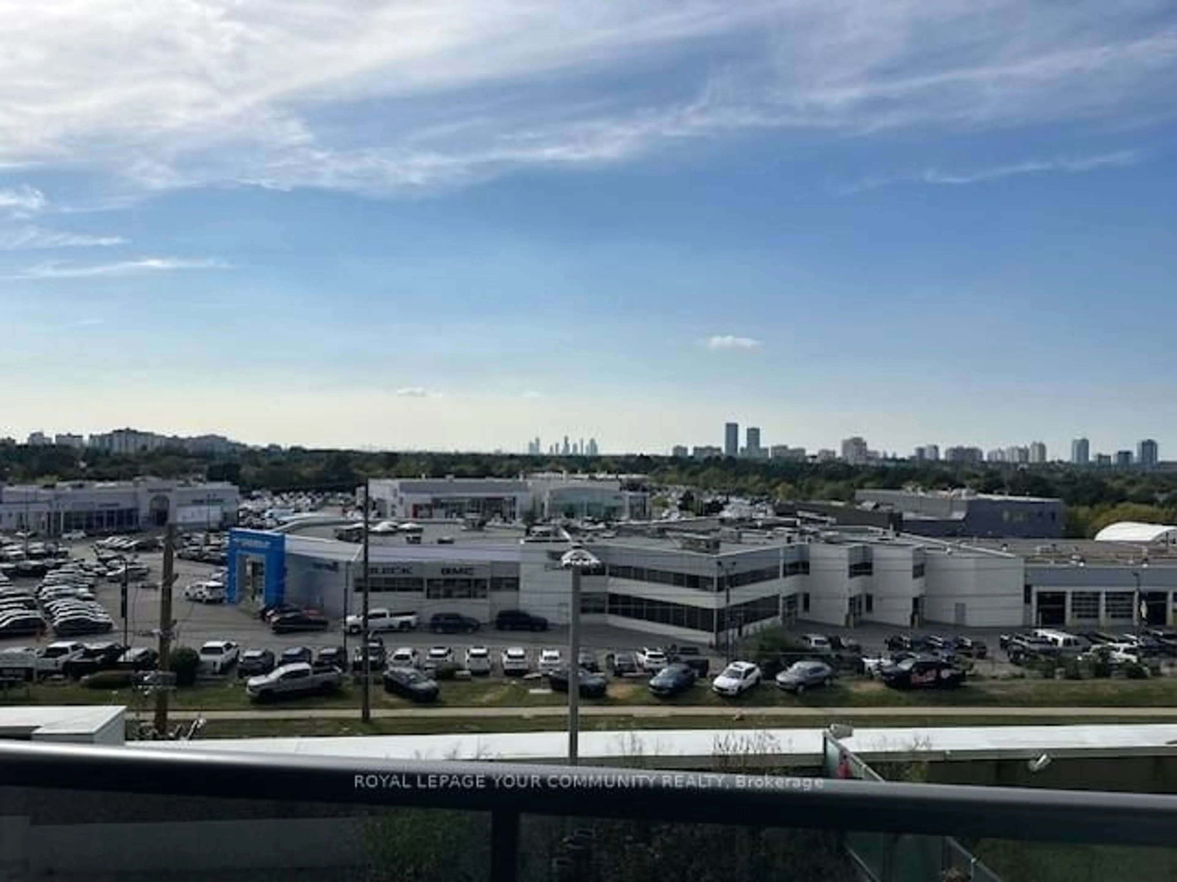 A pic of a room for 7171 Yonge St #415, Markham Ontario L3T 0C8