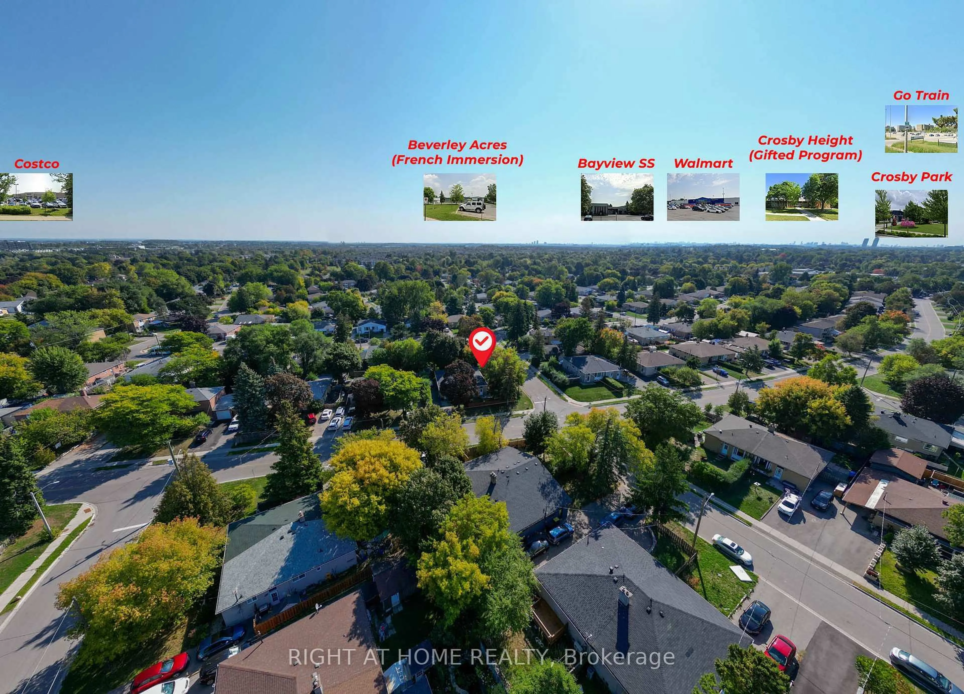 A pic from outside/outdoor area/front of a property/back of a property/a pic from drone, city buildings view from balcony for 303 Blue Grass Blvd, Richmond Hill Ontario L4C 3H3