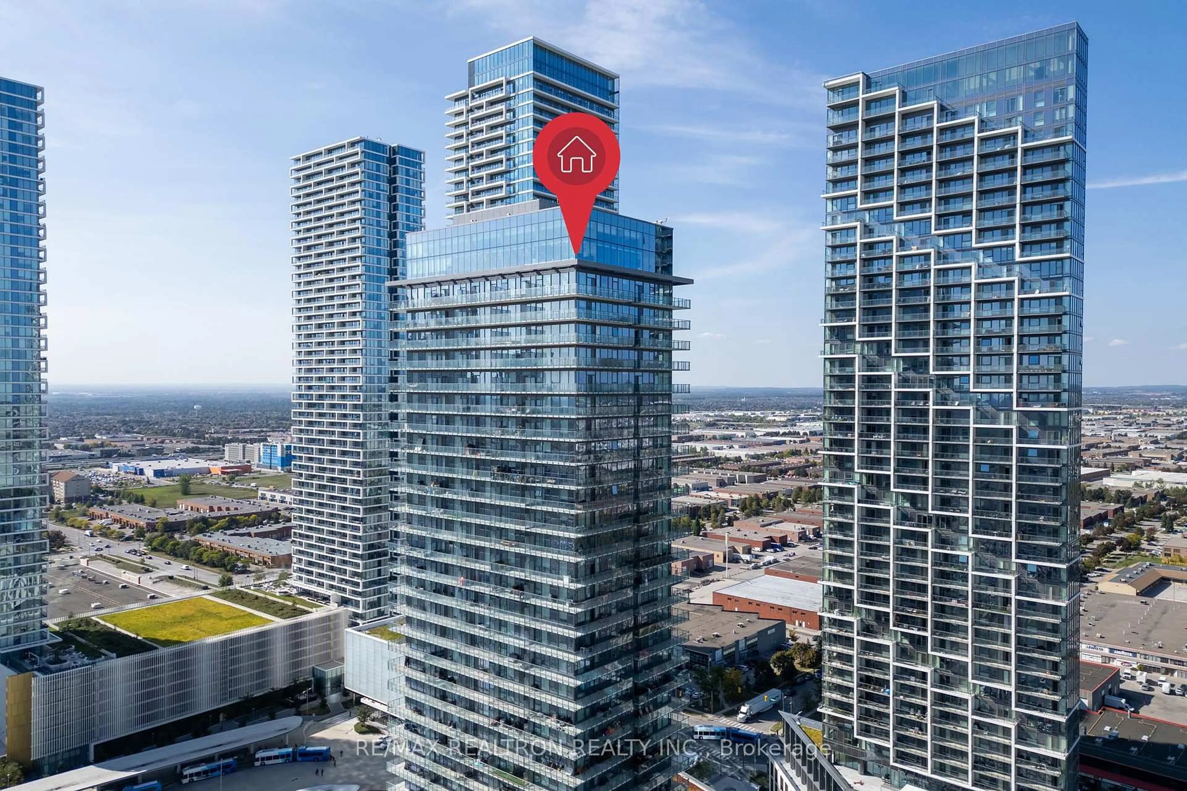 A pic from outside/outdoor area/front of a property/back of a property/a pic from drone, city buildings view from balcony for 7890 Jane St #3806, Vaughan Ontario L4K 0K9
