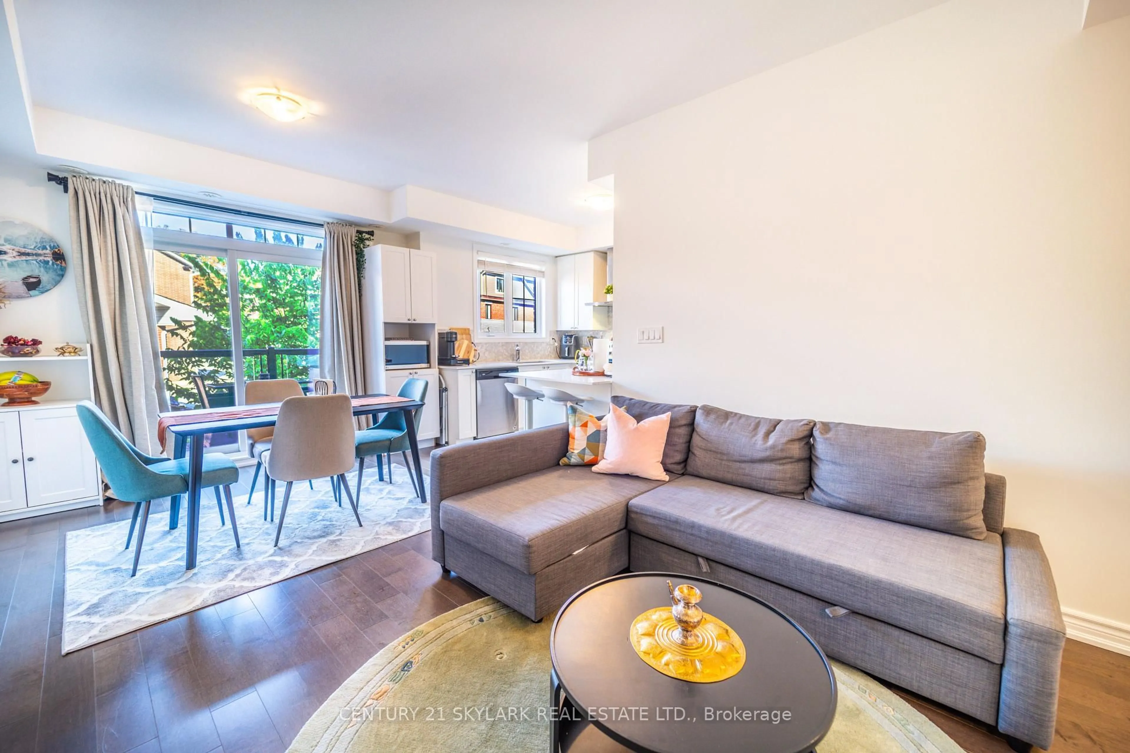 Living room with furniture, wood/laminate floor for 196 Pine Grove Rd #6, Vaughan Ontario L4L 0H8