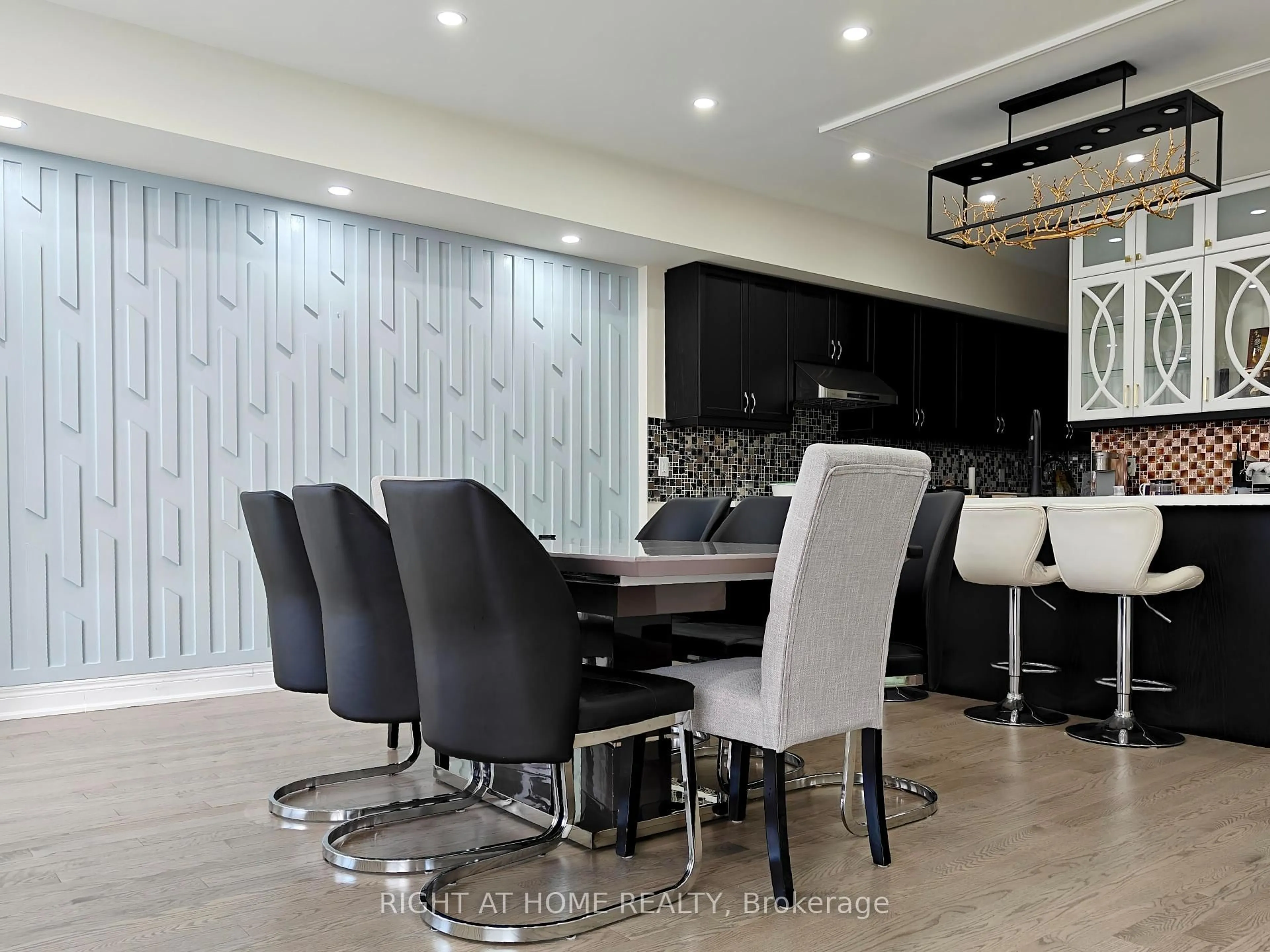 Dining room, unknown for 36 ANDRESS Way, Markham Ontario L3S 0E9
