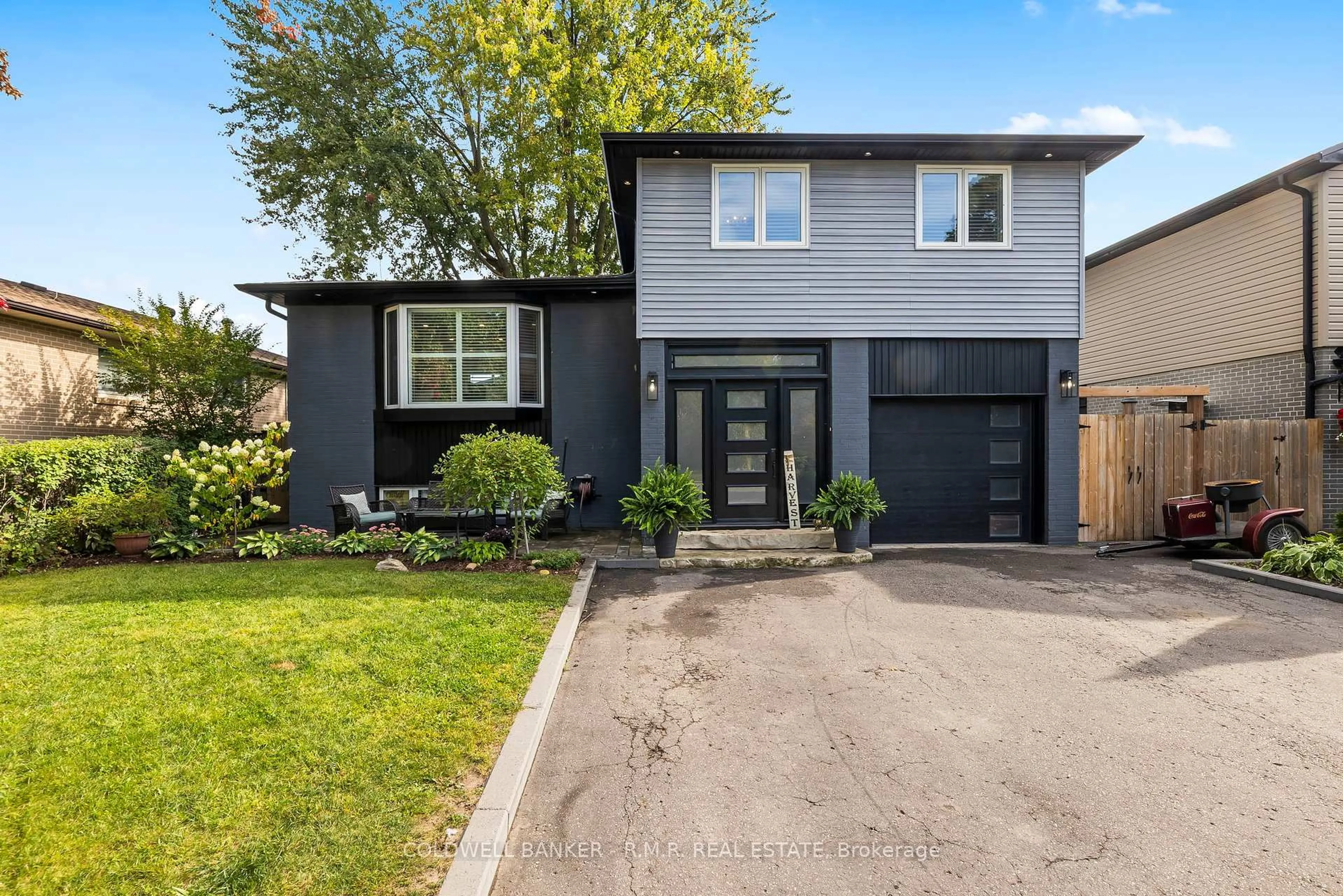 Unknown for 614 Rupert Ave, Whitchurch-Stouffville Ontario L4A 1W1