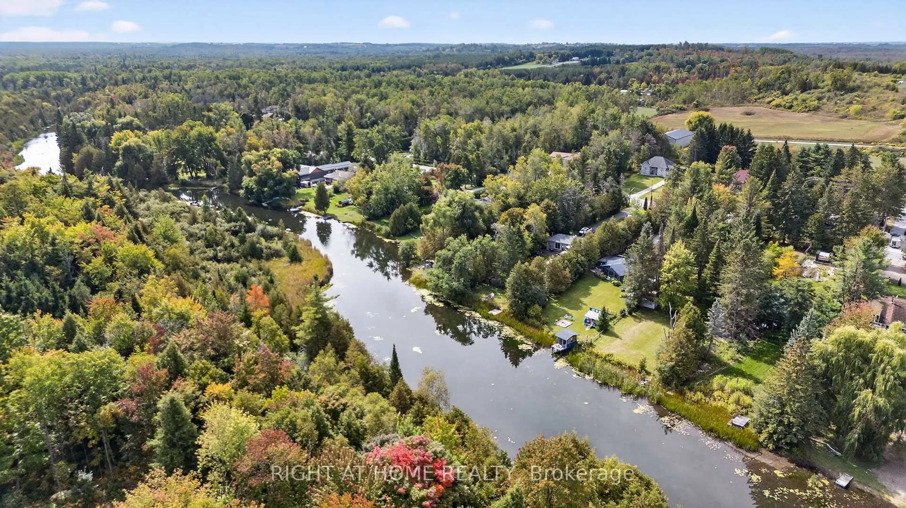 A pic from outside/outdoor area/front of a property/back of a property/a pic from drone, water/lake/river/ocean view for 11 Nicholson Dr, Uxbridge Ontario L9P 1R2