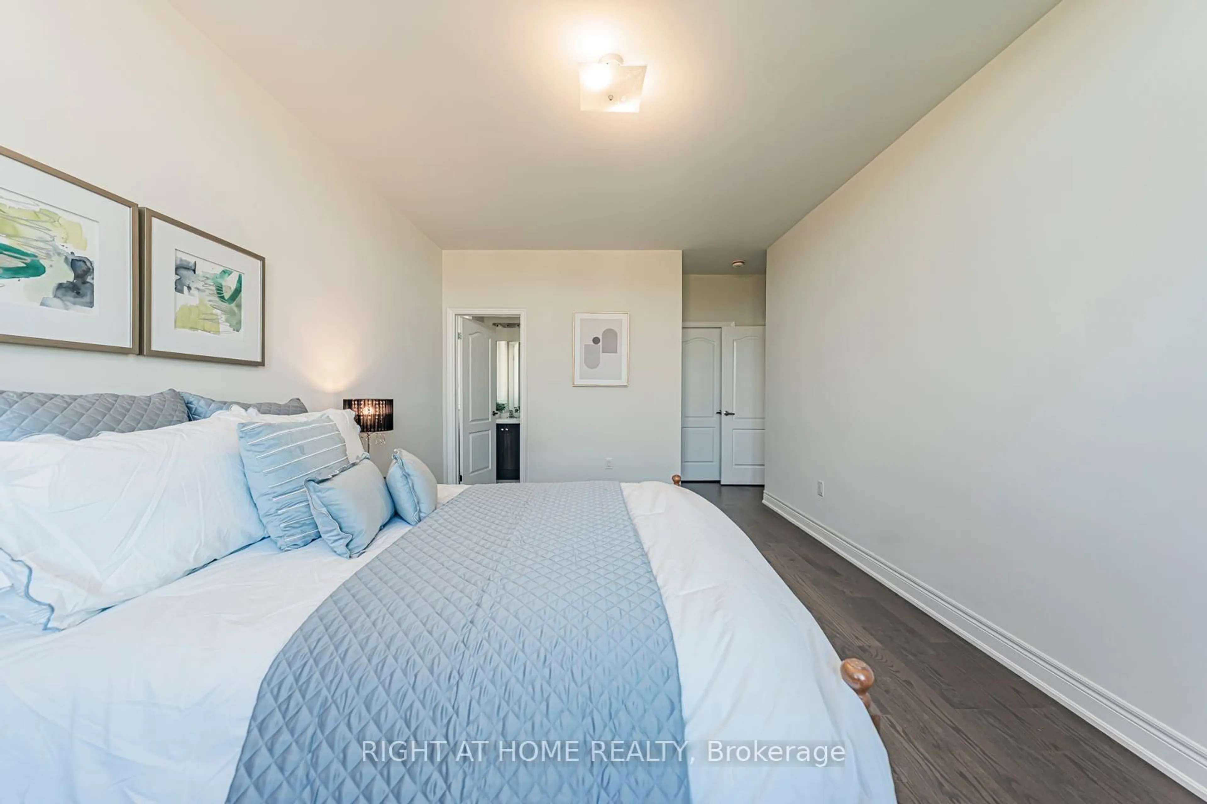 Bedroom with bed, unknown for 551 Somerville Dr, Newmarket Ontario L3X 0K2