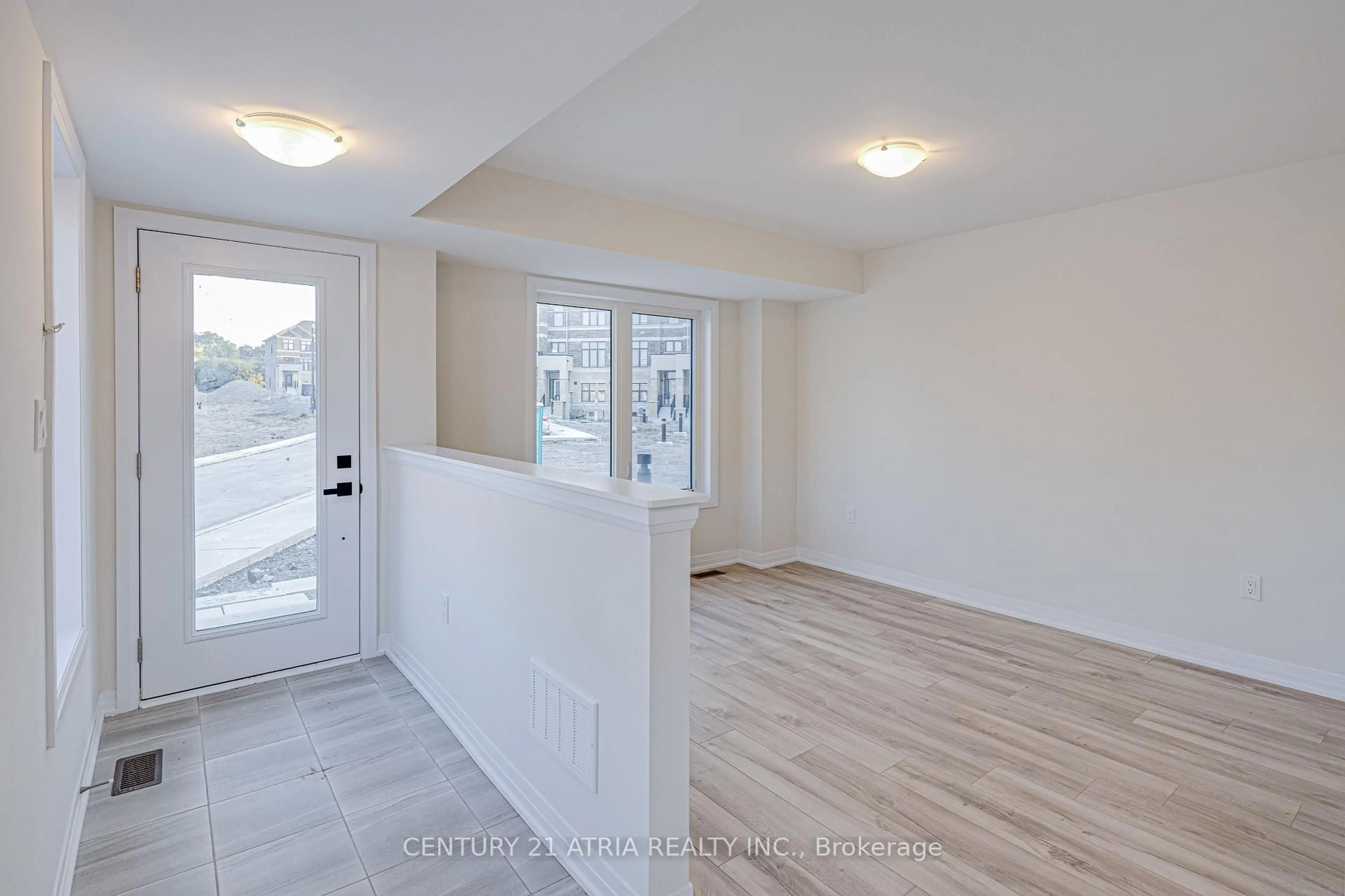 Indoor entryway for 59 George Bales Lane, Richmond Hill Ontario L4S 0P9