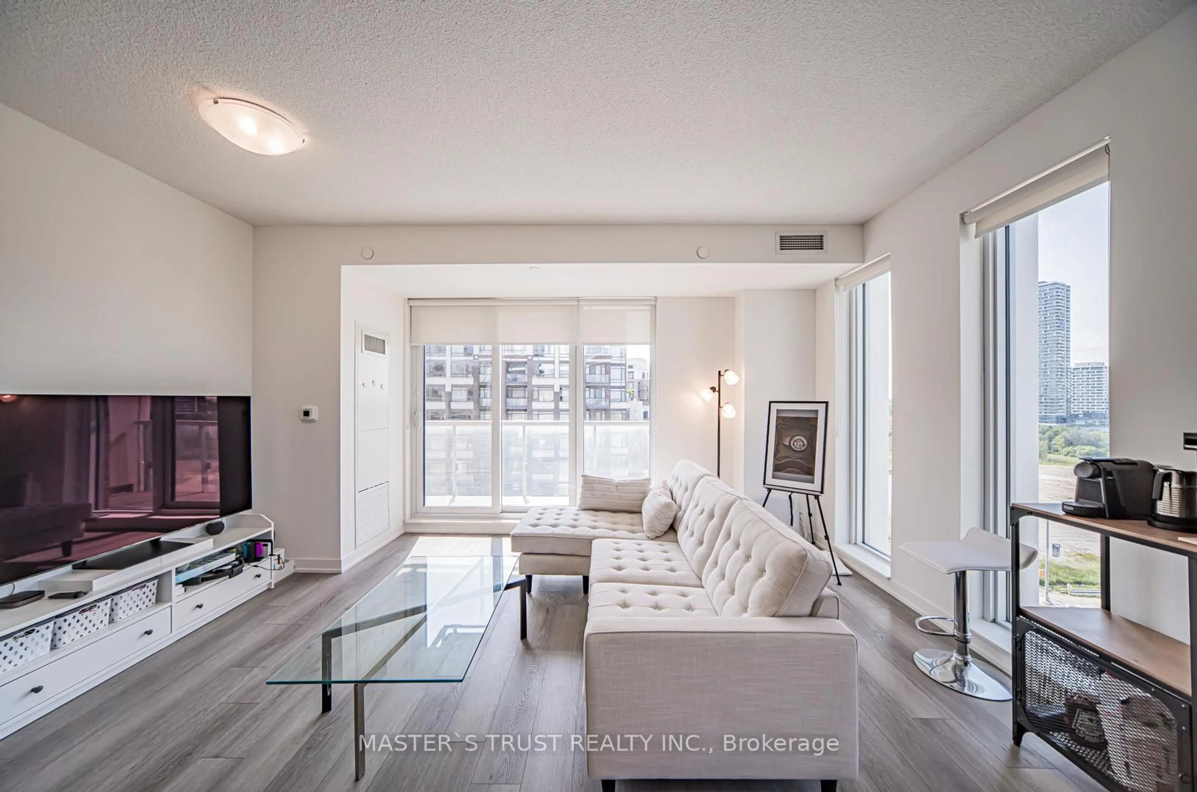 Living room with furniture, unknown for 292 Verdale Crossing #804, Markham Ontario L6G 1B3