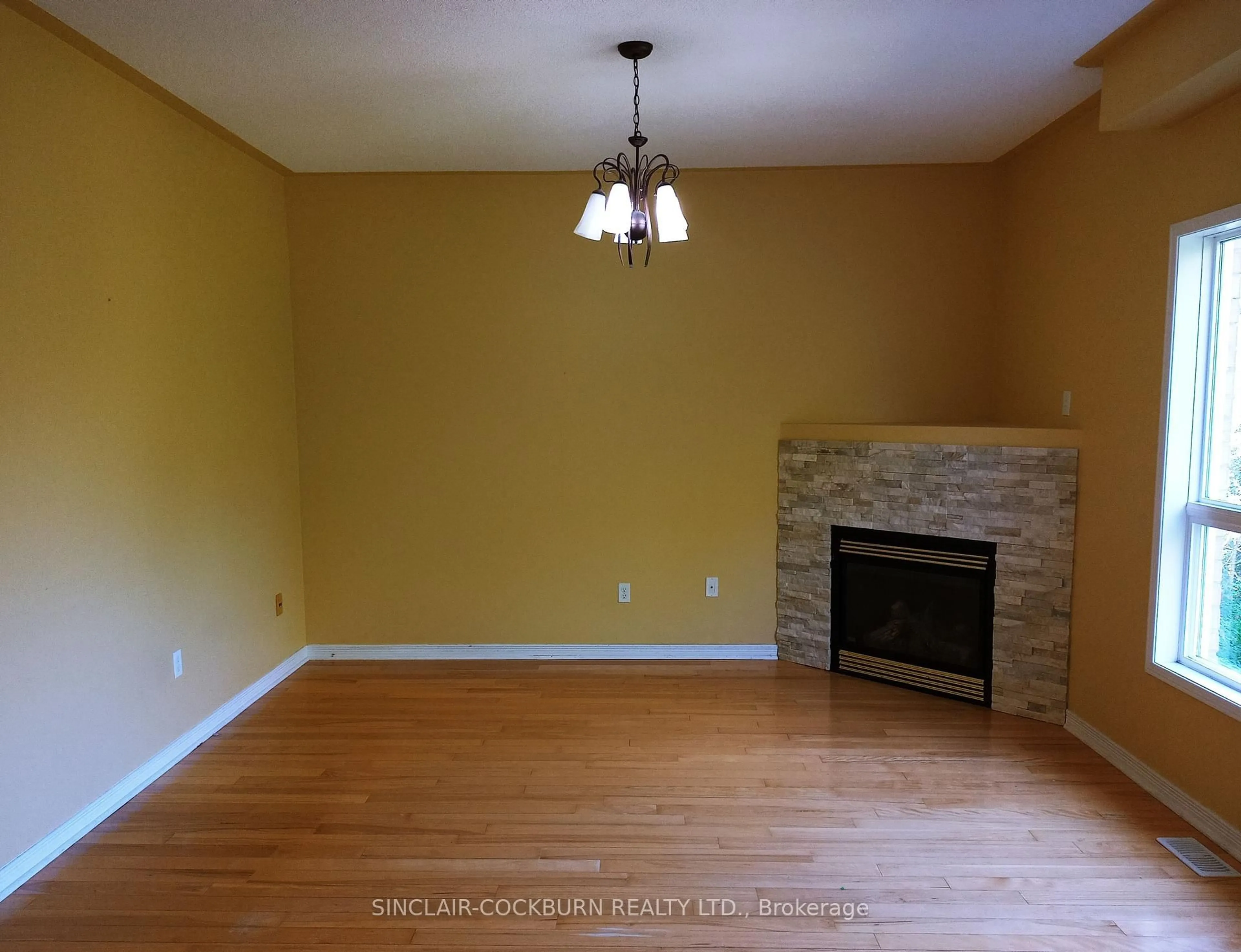 A pic of a room for 98 Lebovic Dr, Richmond Hill Ontario L4E 5C1