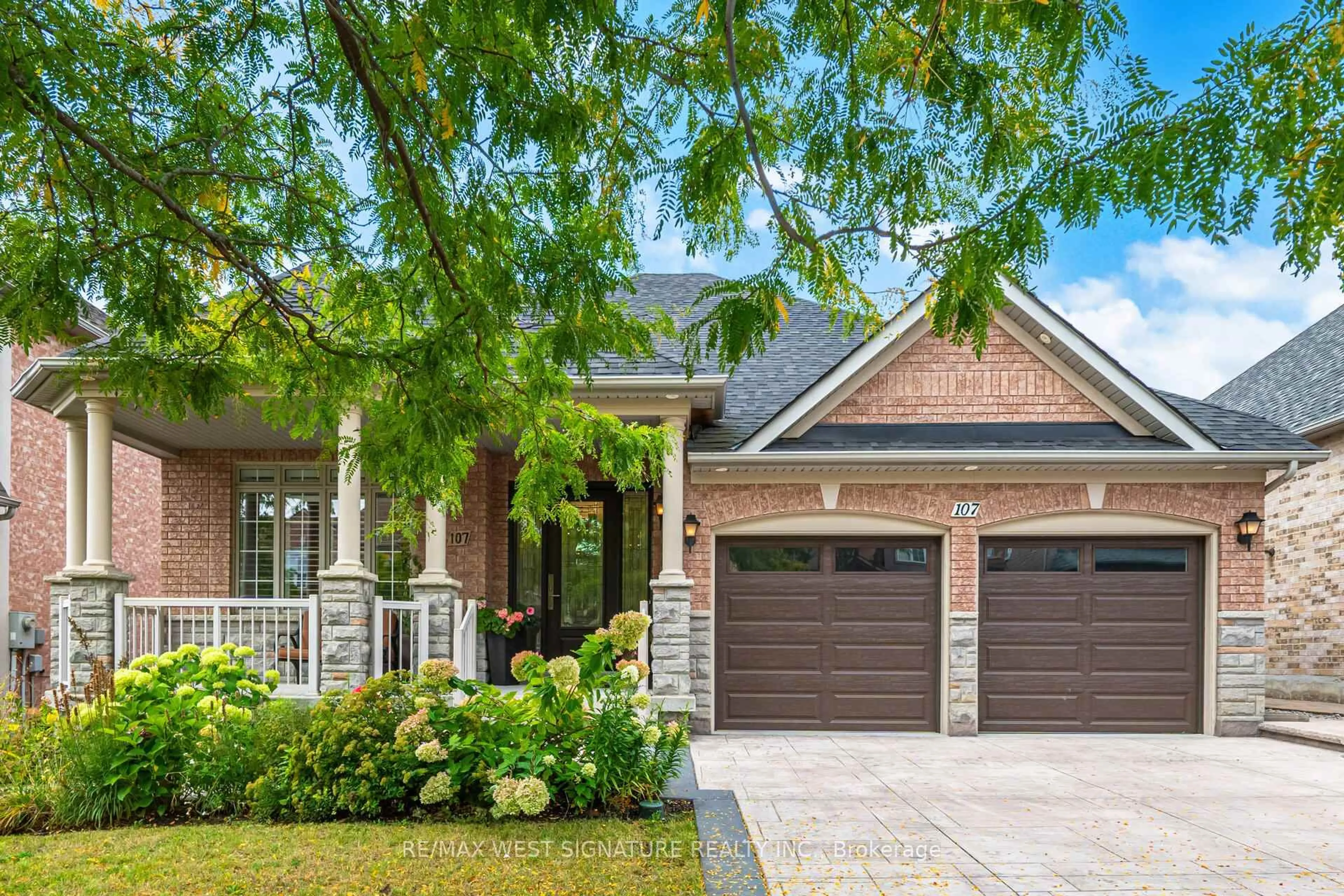 Home with brick exterior material, street for 107 Cupola Cres, Vaughan Ontario L4H 3G1