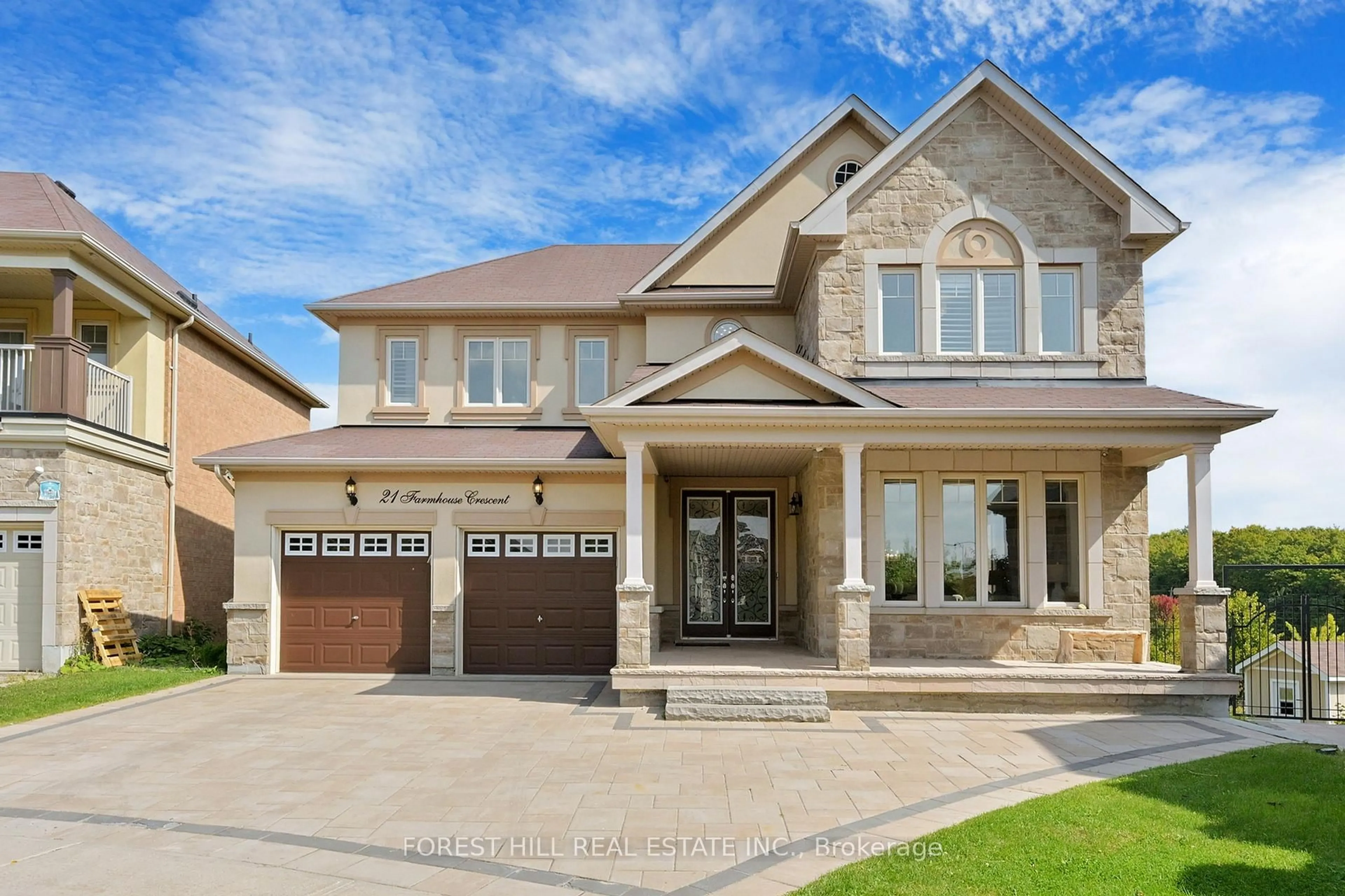 Home with brick exterior material, street for 21 Farmhouse Cres, Richmond Hill Ontario L4E 0S7