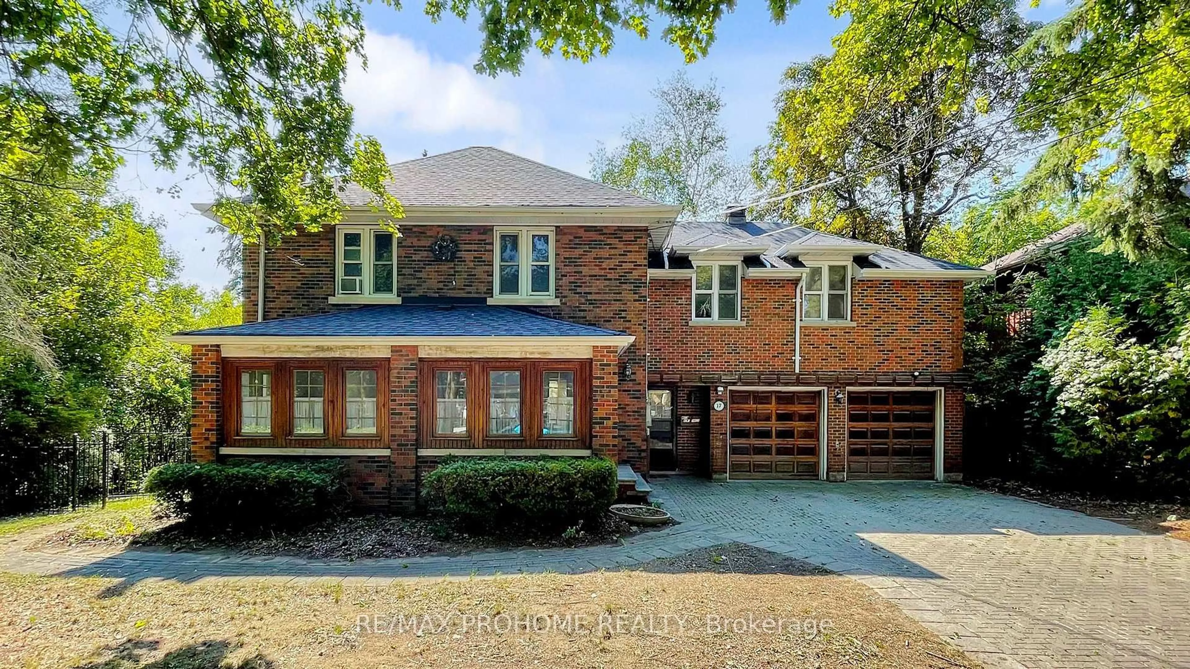 Home with brick exterior material, street for 17 Eckardt Ave, Markham Ontario L3R 1P1