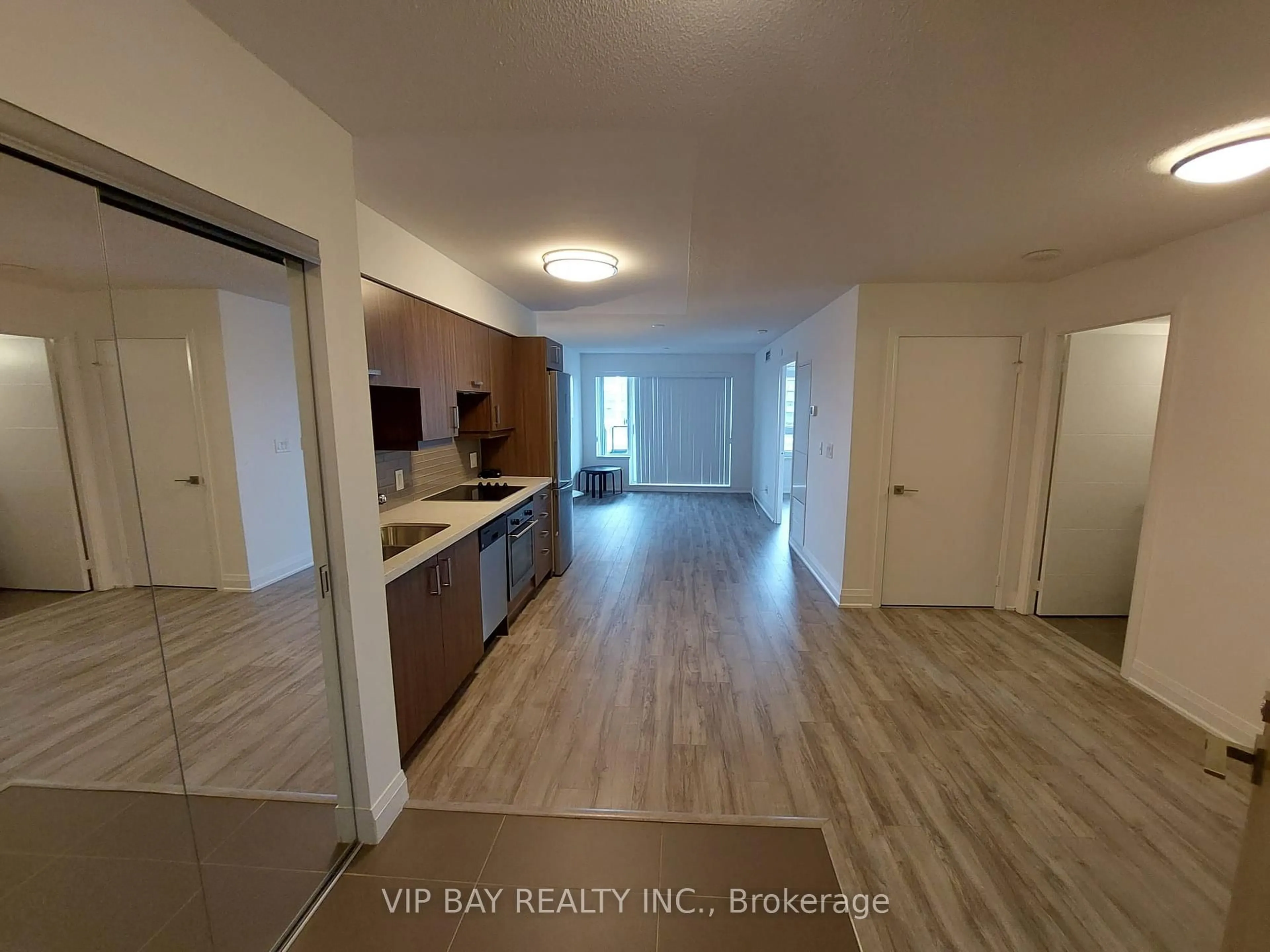 A pic of a room for 18 Uptown Dr #1103, Markham Ontario L3R 5M5