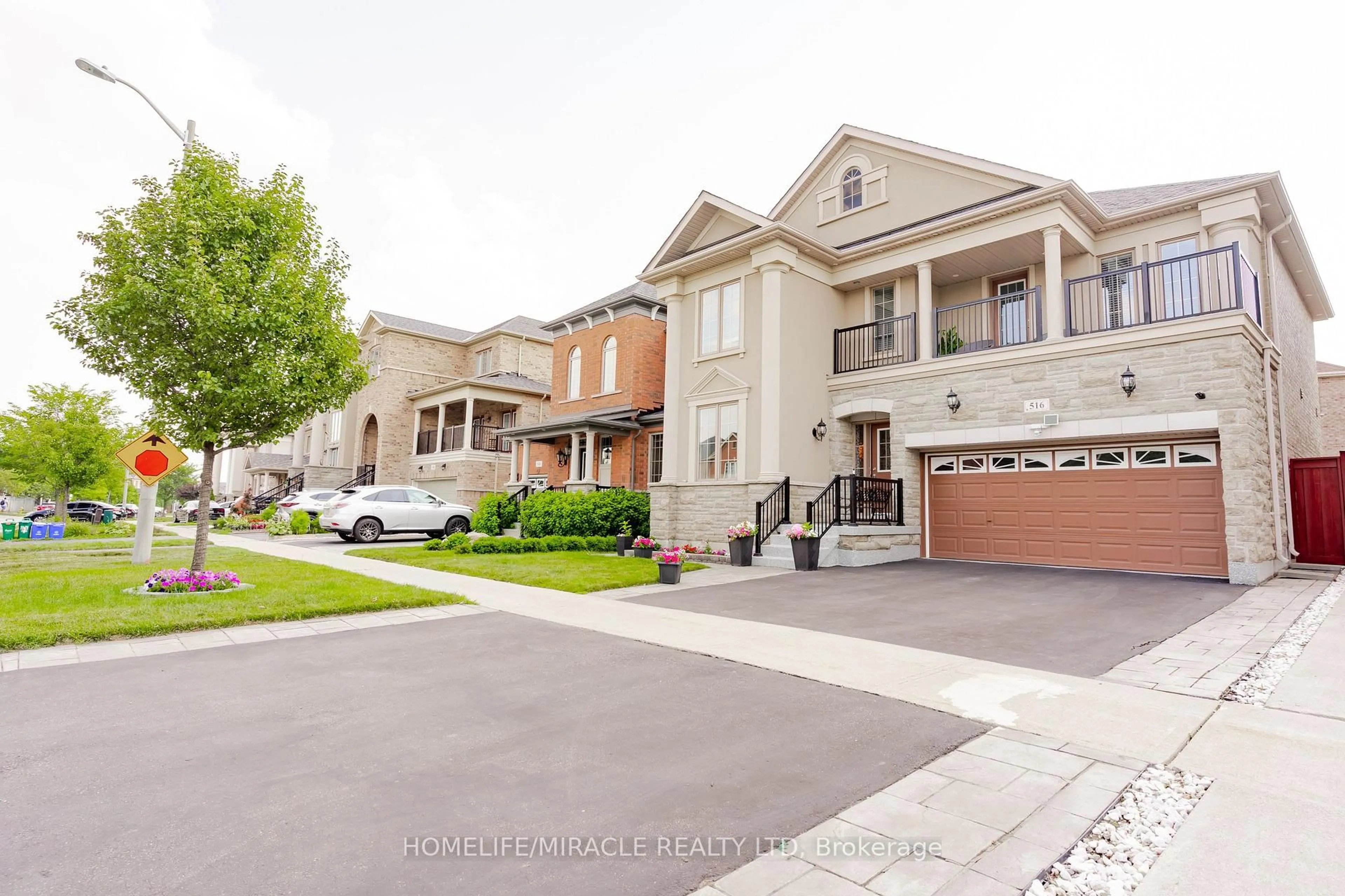 Unknown for 516 Vellore Woods Blvd, Vaughan Ontario L4H 2W3