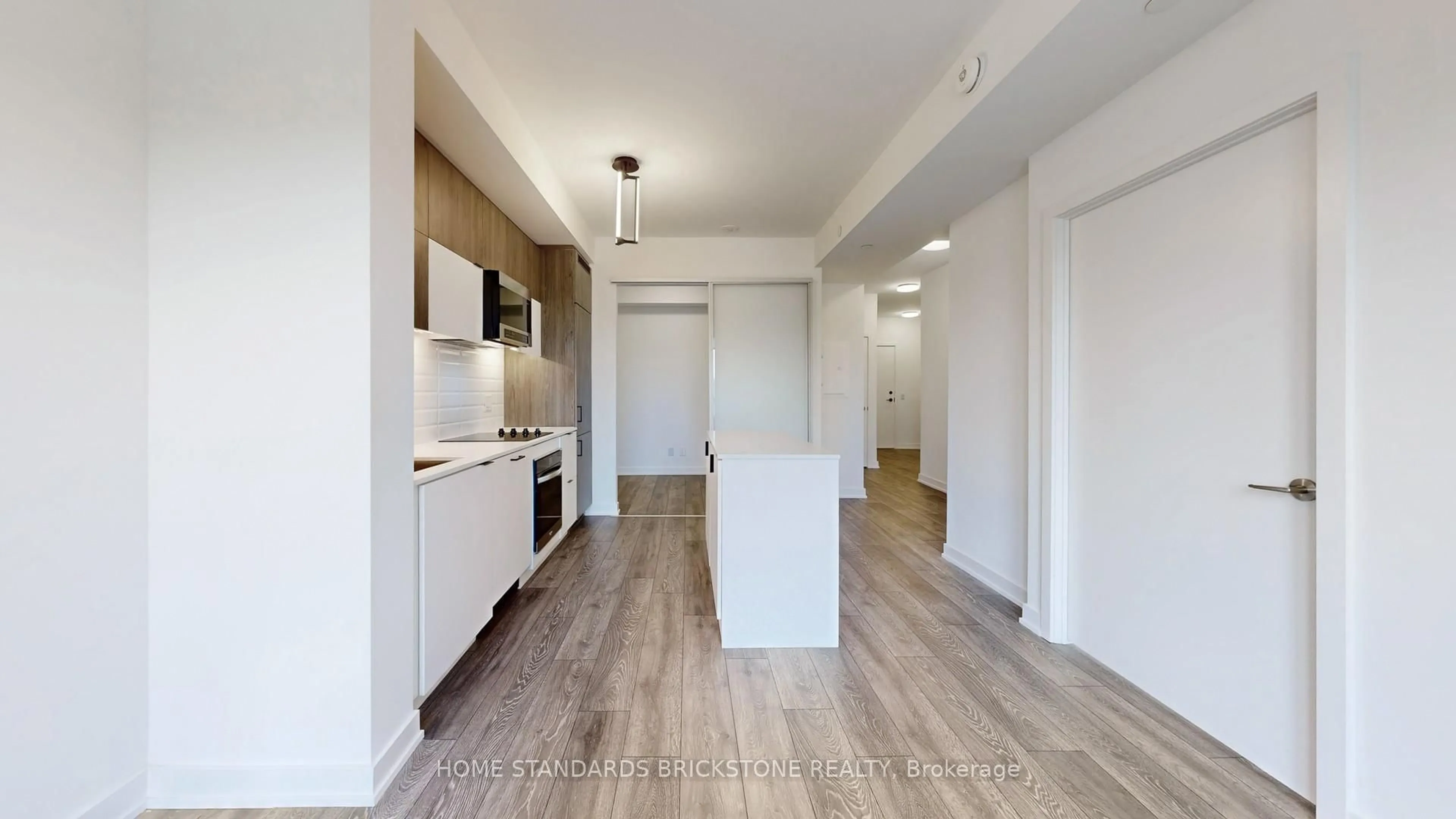 Unknown for 8888 Yonge St #321, Richmond Hill Ontario L4C 5V6