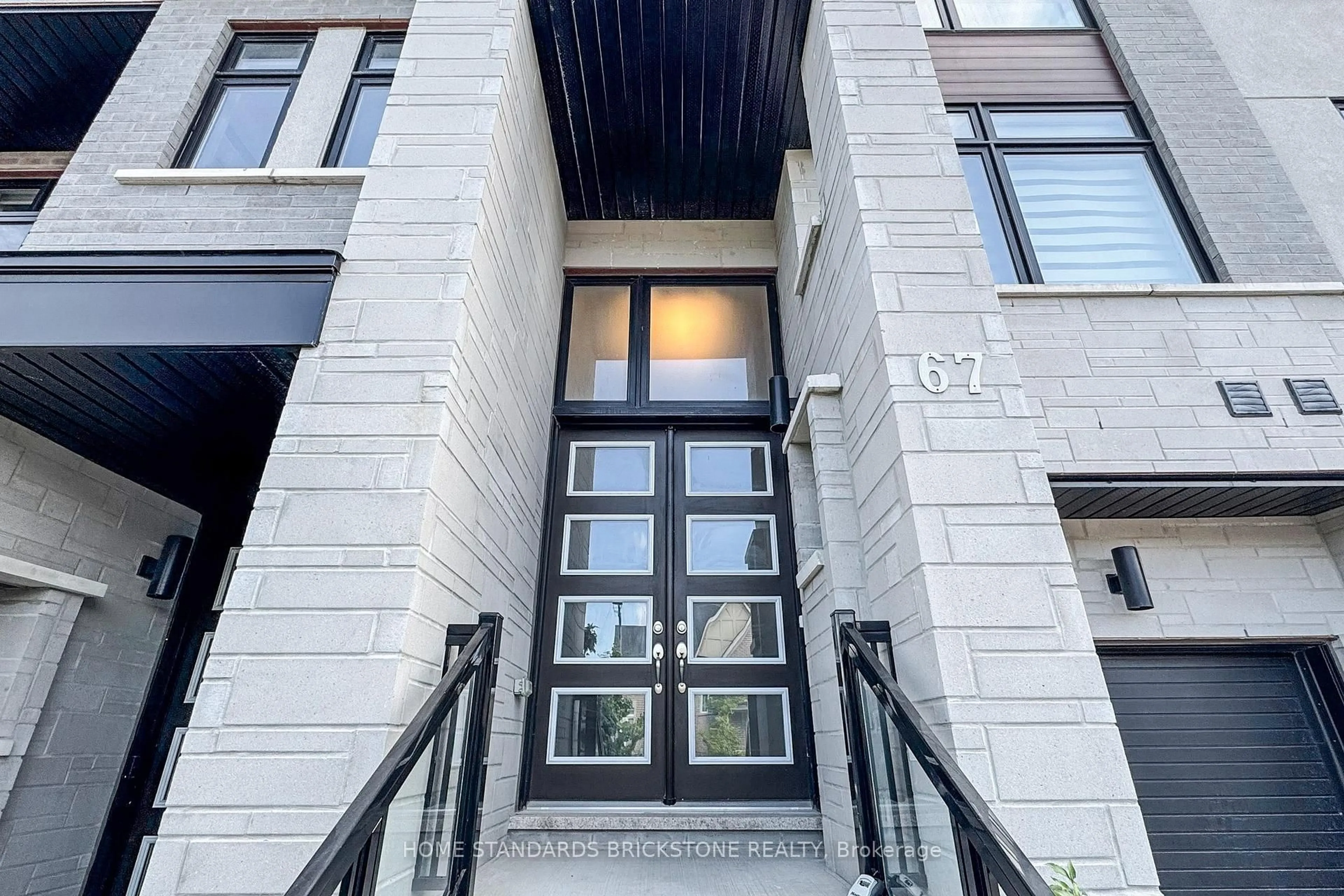Indoor entryway for 67 Lebovic Campus Dr, Vaughan Ontario L6A 5A4