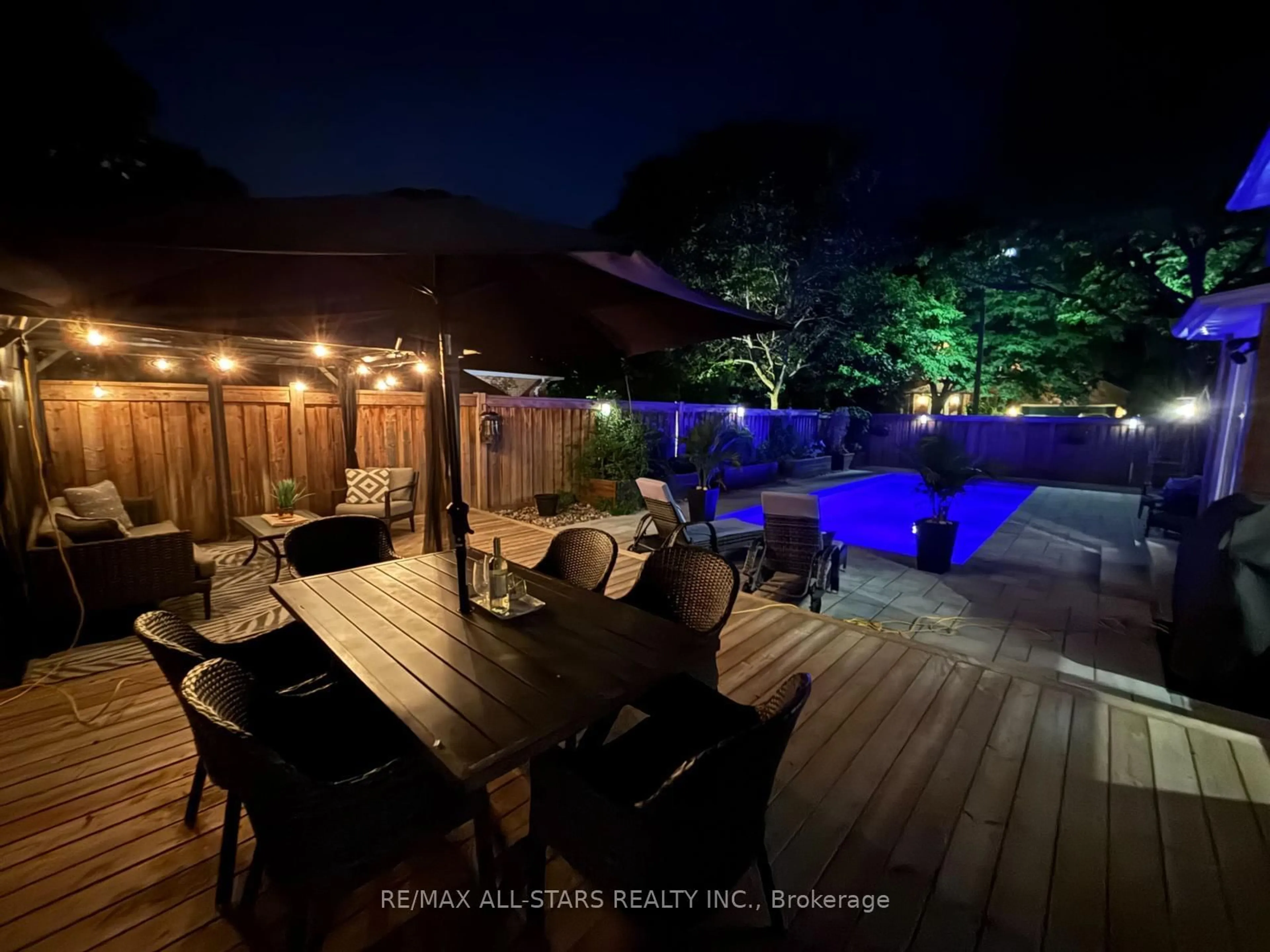 Patio, unknown for 22 Dorman Dr, Whitchurch-Stouffville Ontario L4A 8A6