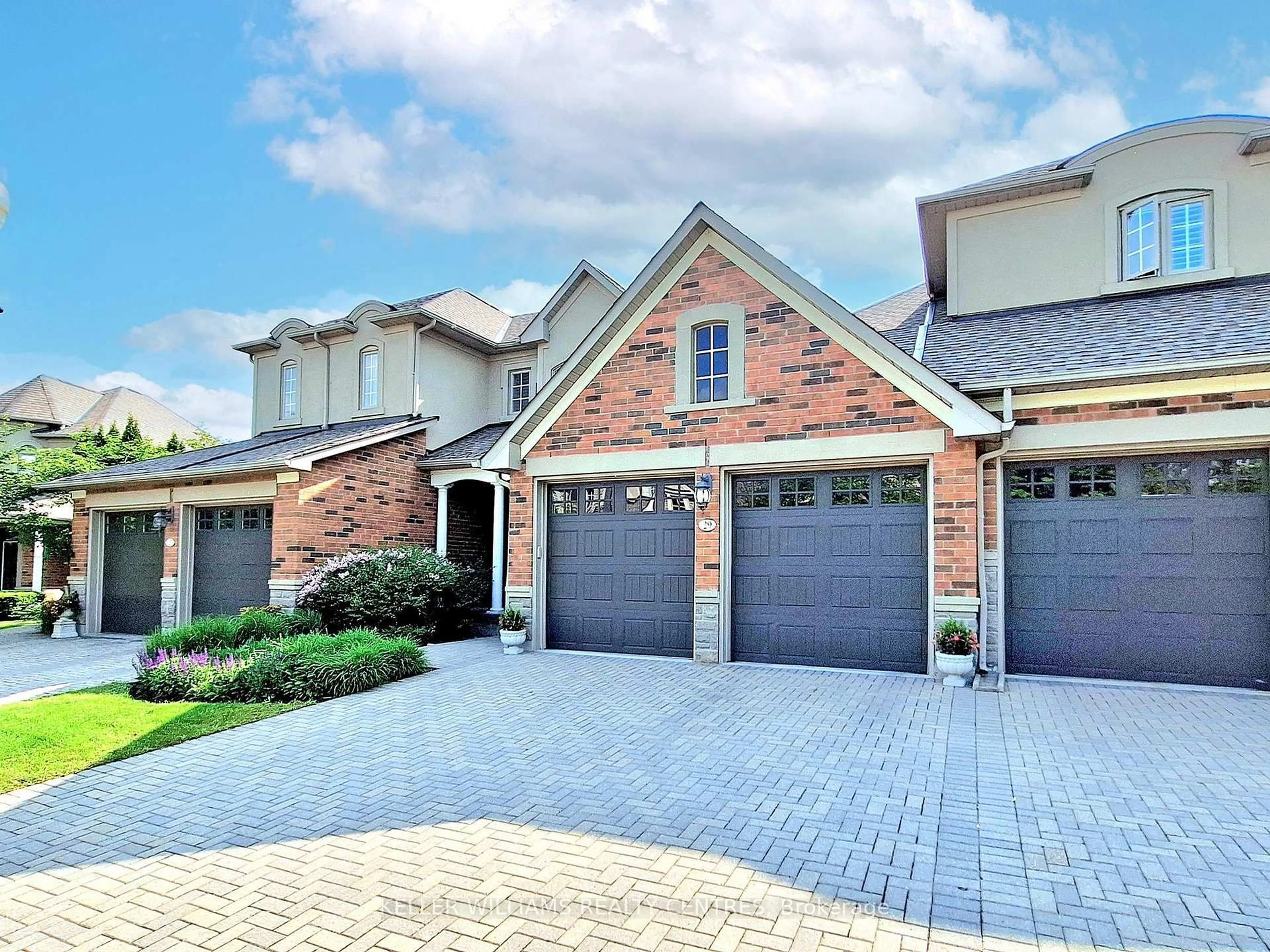 Home with brick exterior material, street for 29 Tucker Crt, Aurora Ontario L4G 7T2