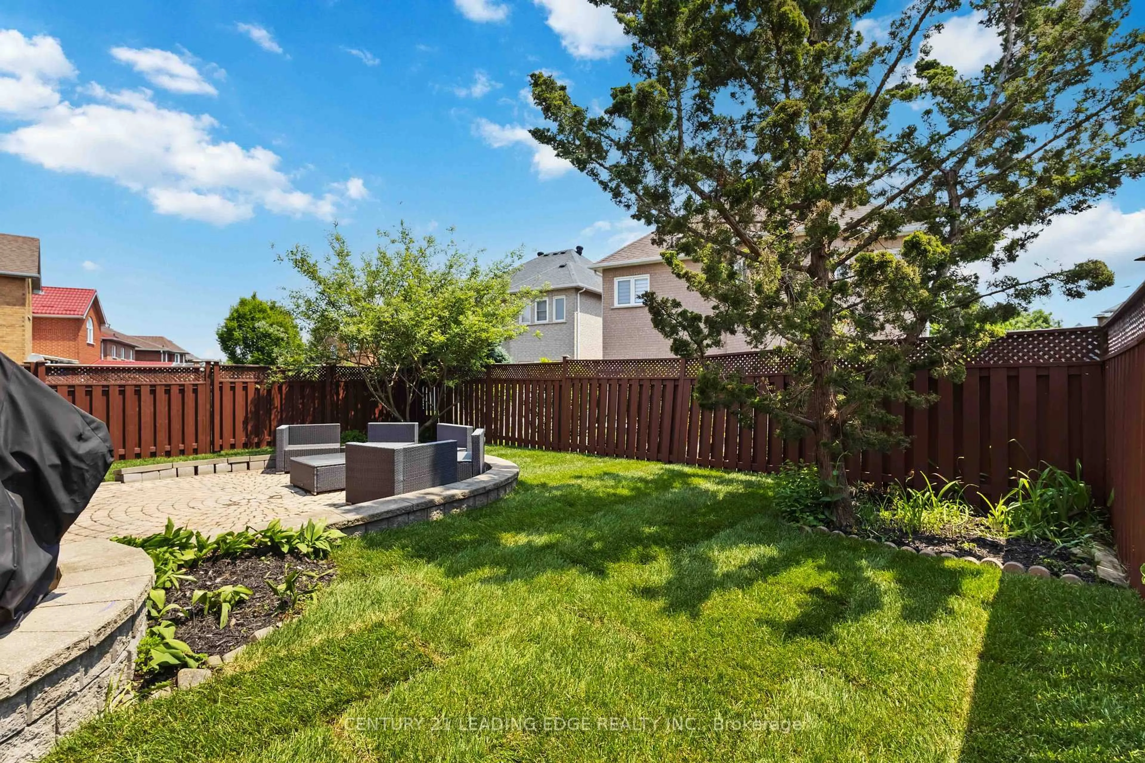 Patio, street for 9 BLUEBELL Dr, Markham Ontario L3S 3P8