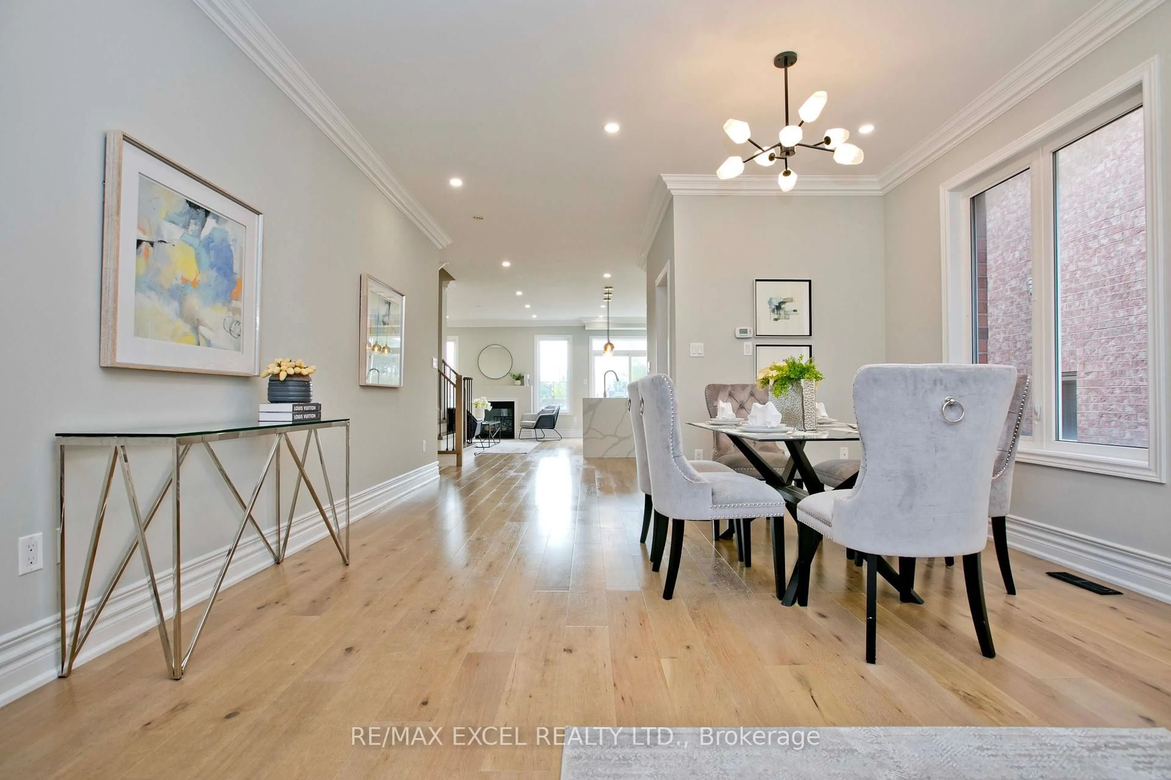 Dining room, wood/laminate floor for 45 Tidewater St, Markham Ontario L6E 2G7
