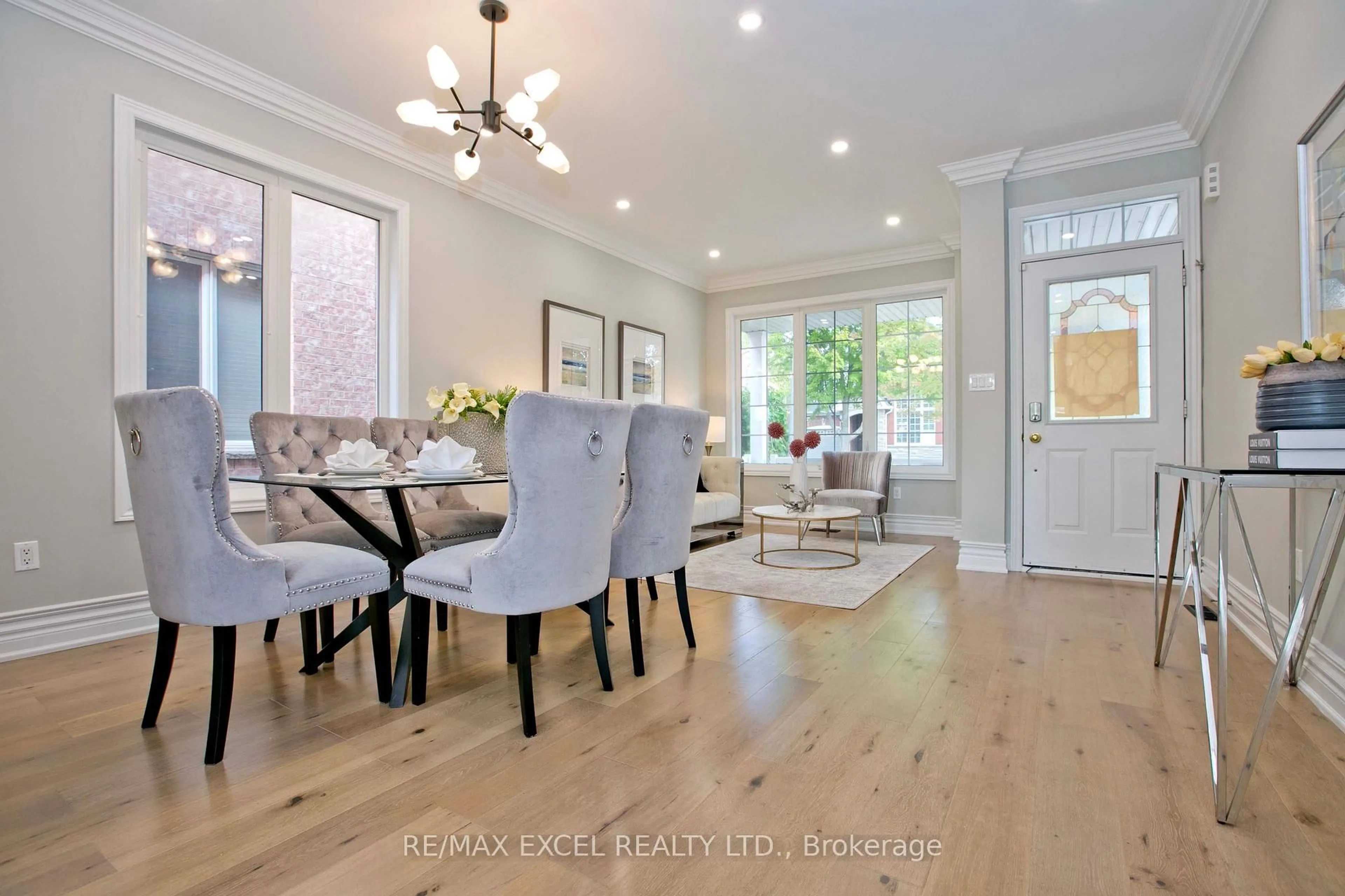 Dining room, wood/laminate floor for 45 Tidewater St, Markham Ontario L6E 2G7