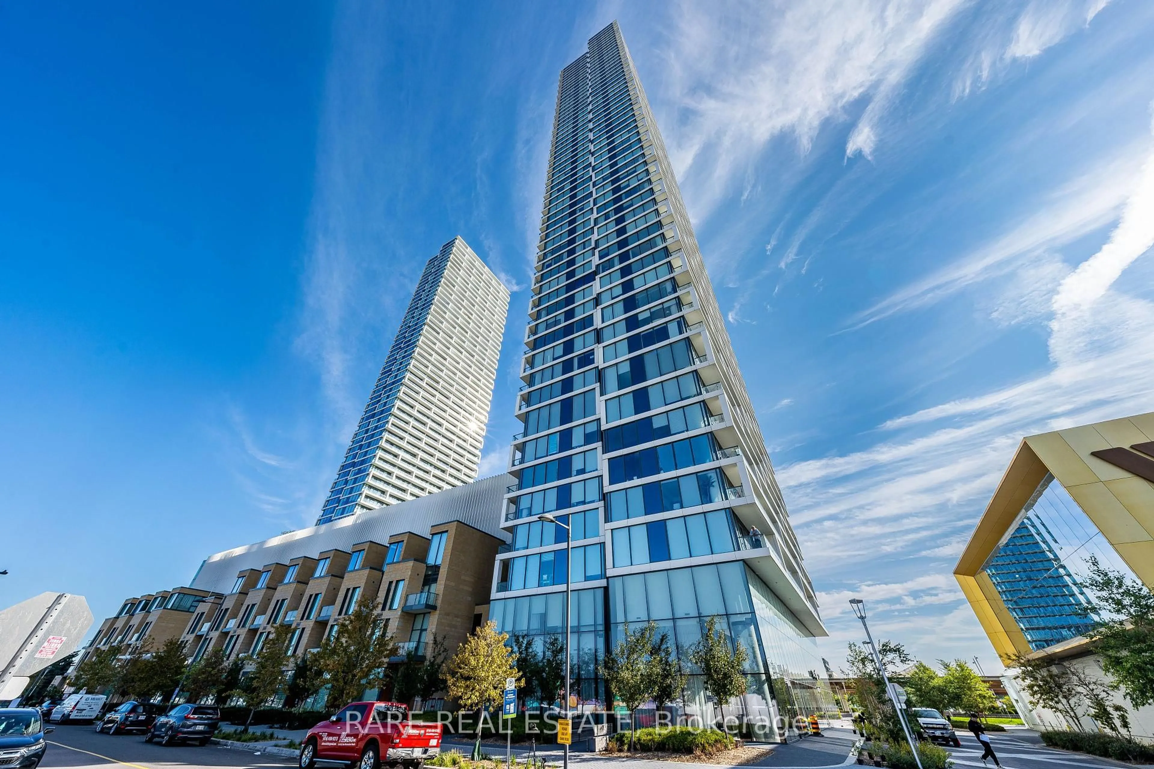 Indoor foyer for 5 Buttermill Ave #5506, Vaughan Ontario L4K 0J5