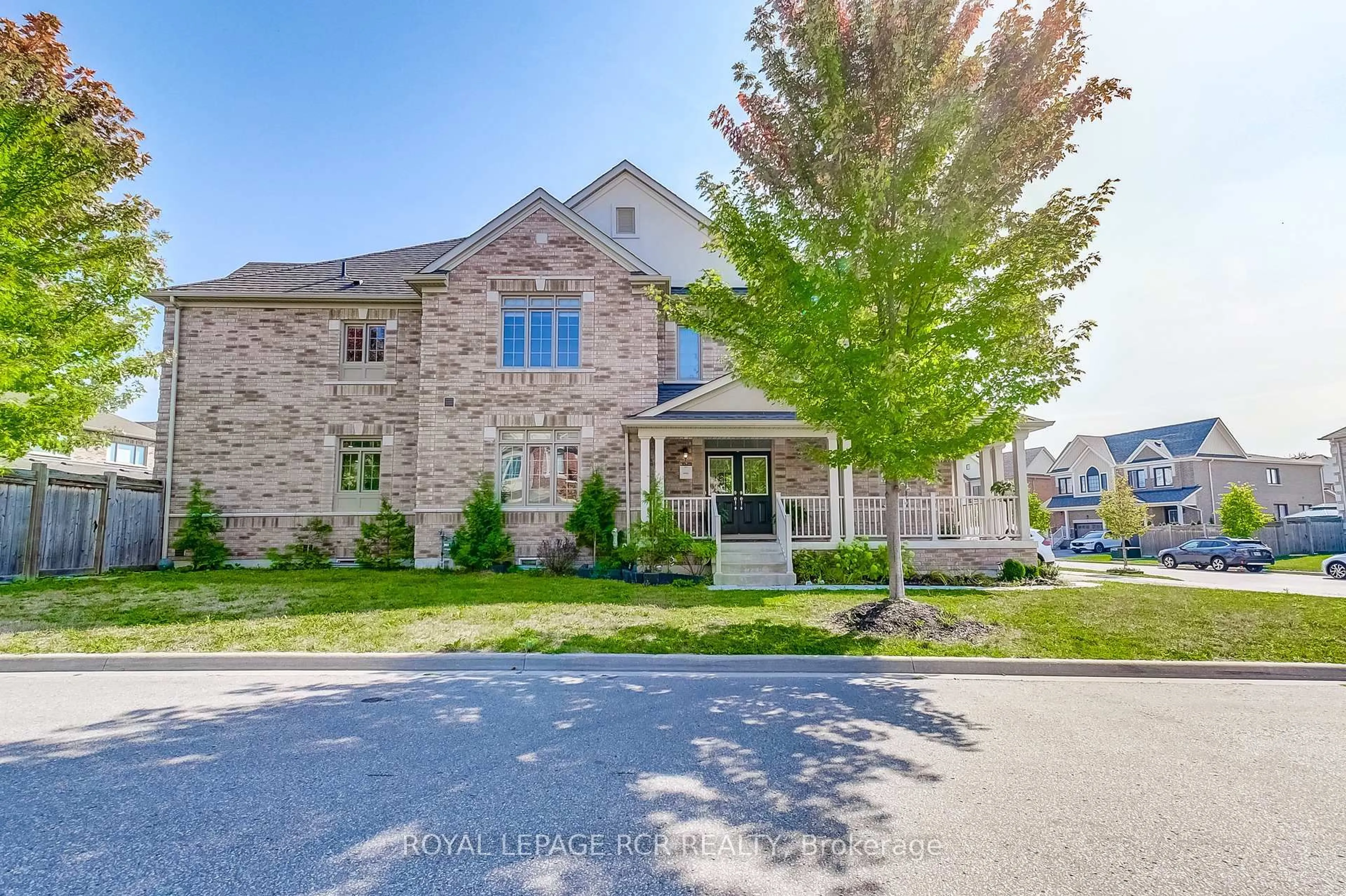 Home with brick exterior material, street for 1 Silver Charm Dr, East Gwillimbury Ontario L9N 0S5