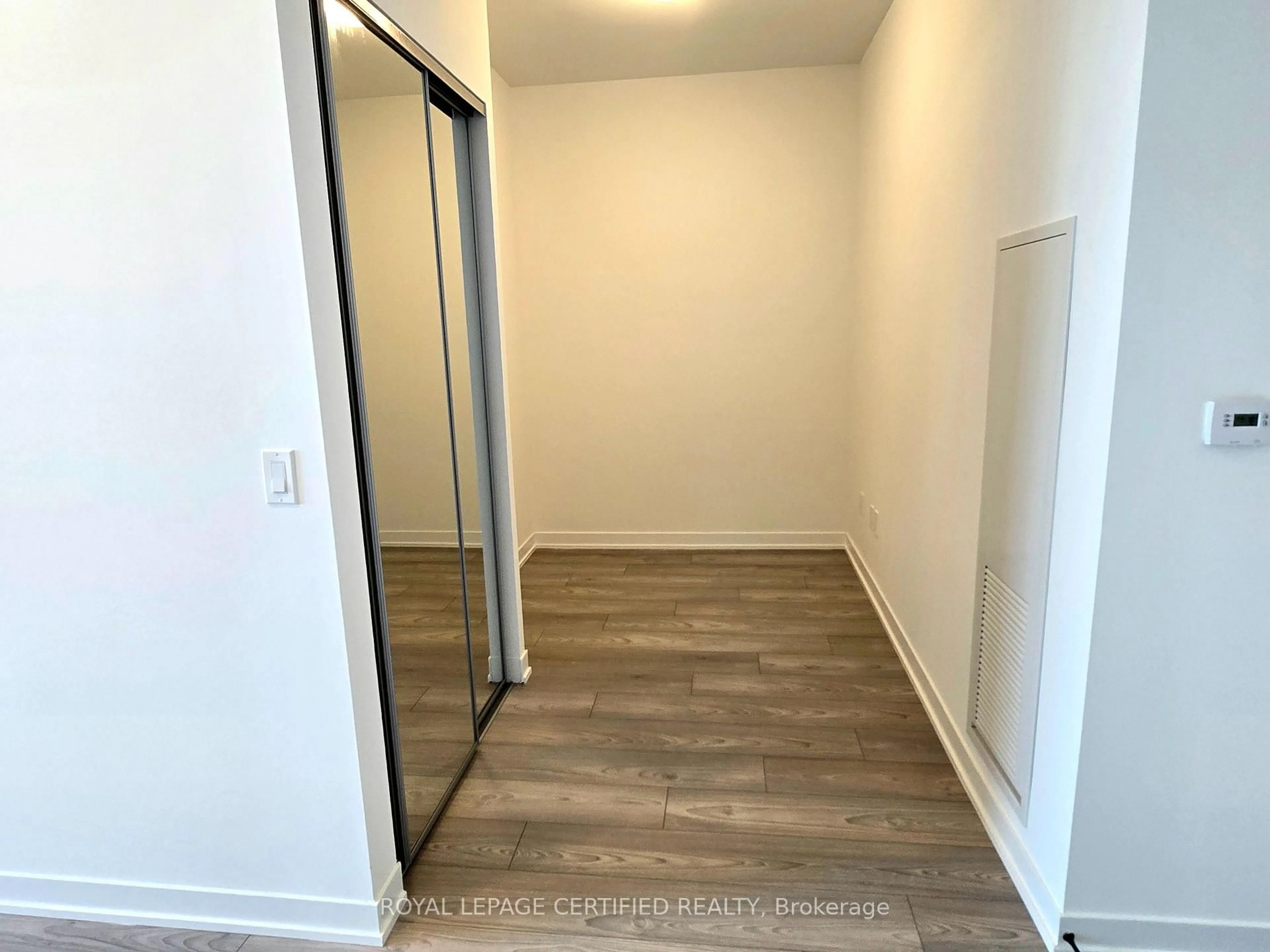 A pic of a room for 474 Caldari Rd #2406, Vaughan Ontario L4K 0A4