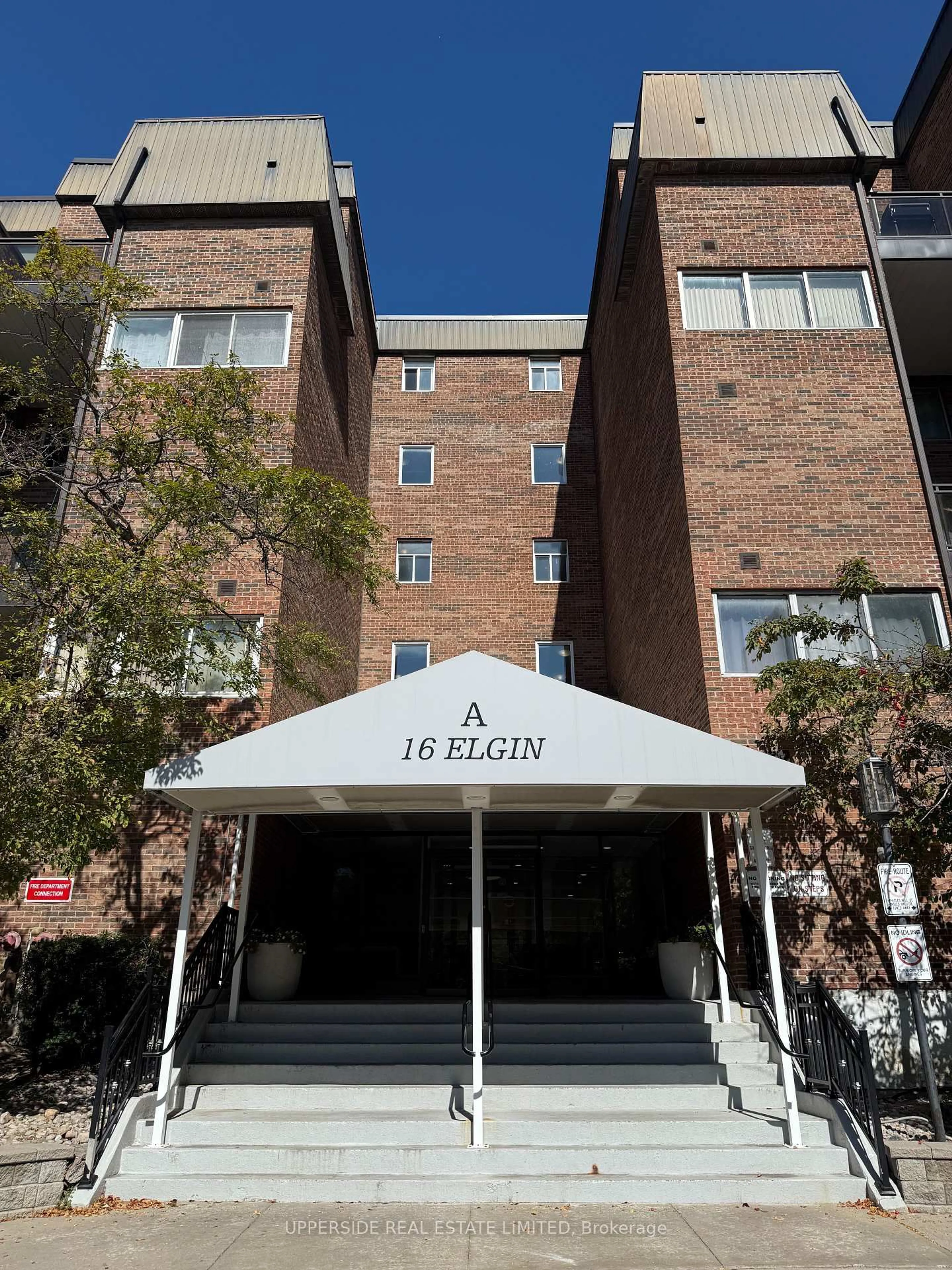 Indoor foyer for 16 Elgin St #337, Markham Ontario L3T 4T4