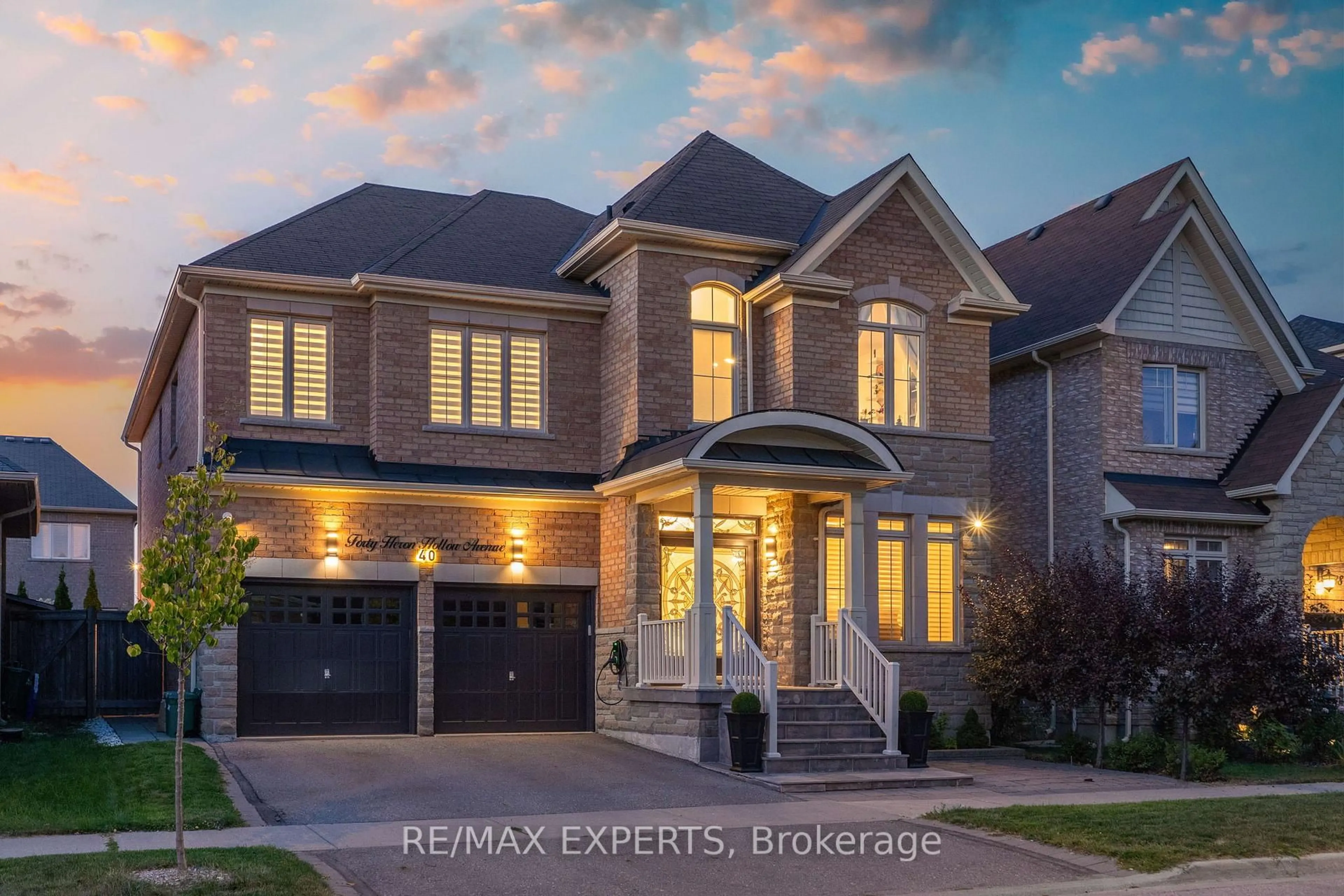 Home with brick exterior material, street for 40 Heron Hollow Ave, Richmond Hill Ontario L4E 0G9