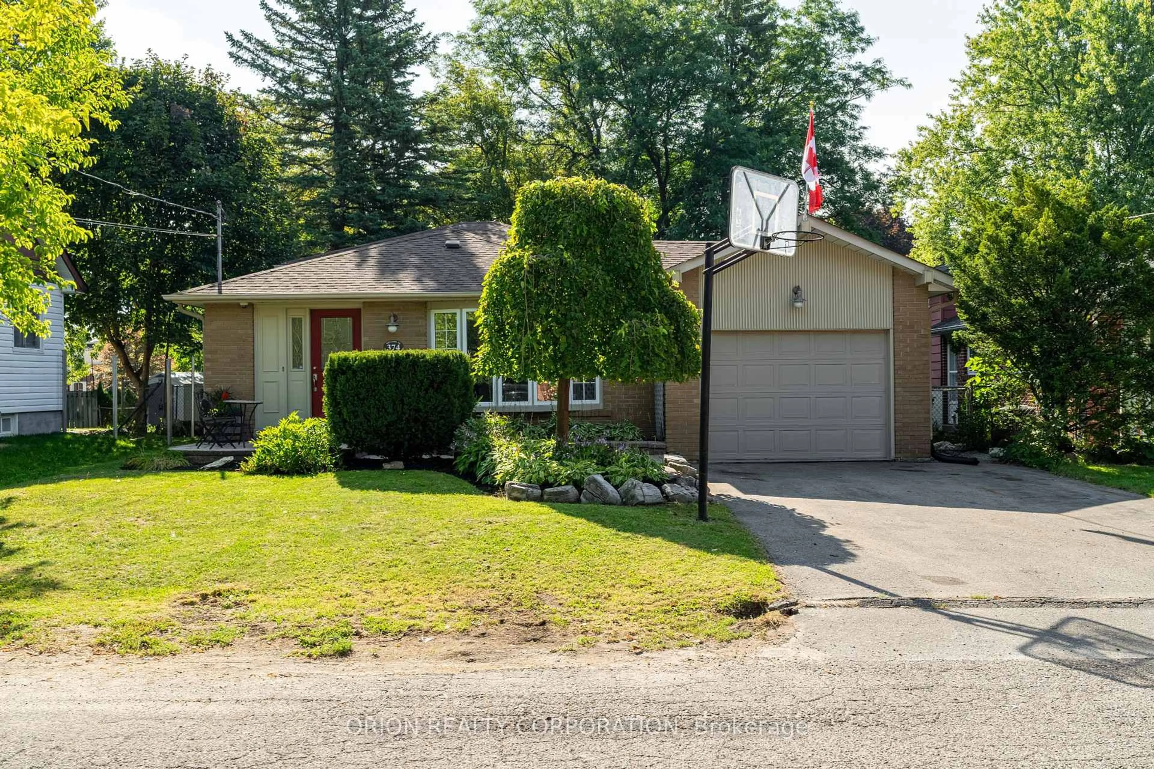 Unknown for 374 Boyer St, Whitchurch-Stouffville Ontario L4A 7V8
