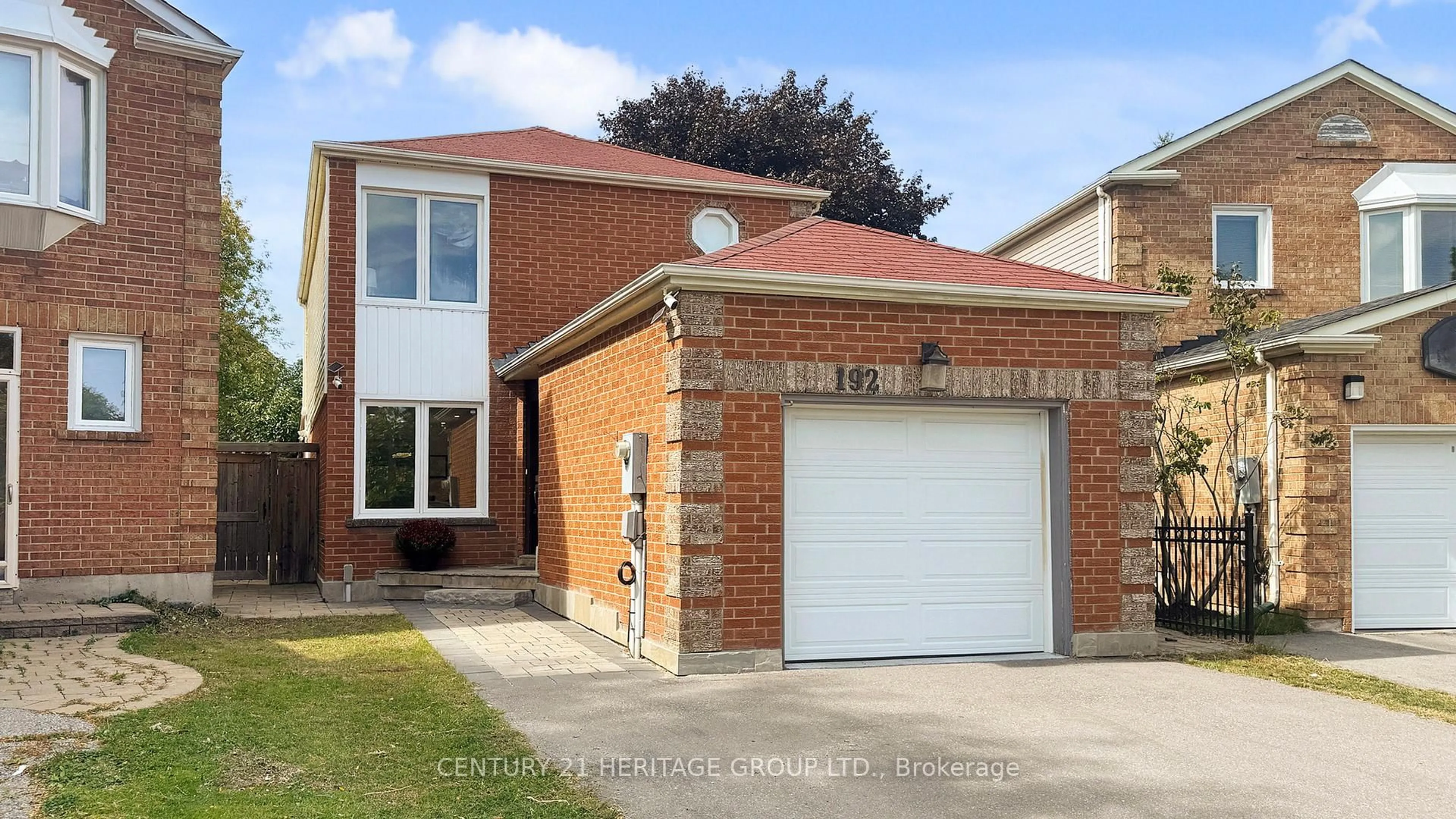 Home with brick exterior material, street for 192 Winding Lane, Vaughan Ontario L4J 5J2