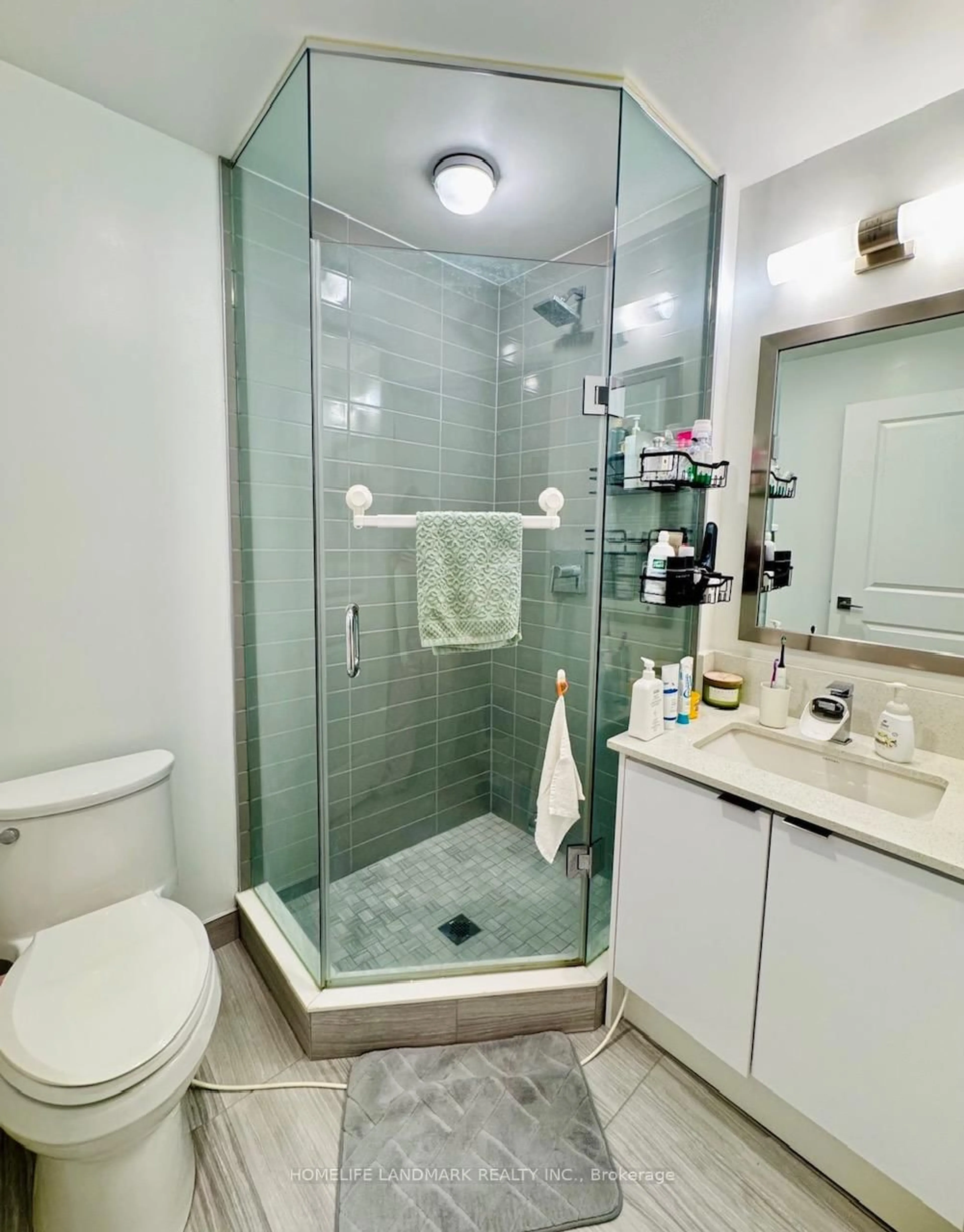 Contemporary bathroom, ceramic/tile floor for 11750 Ninth Line #525B, Whitchurch-Stouffville Ontario L4A 5G1