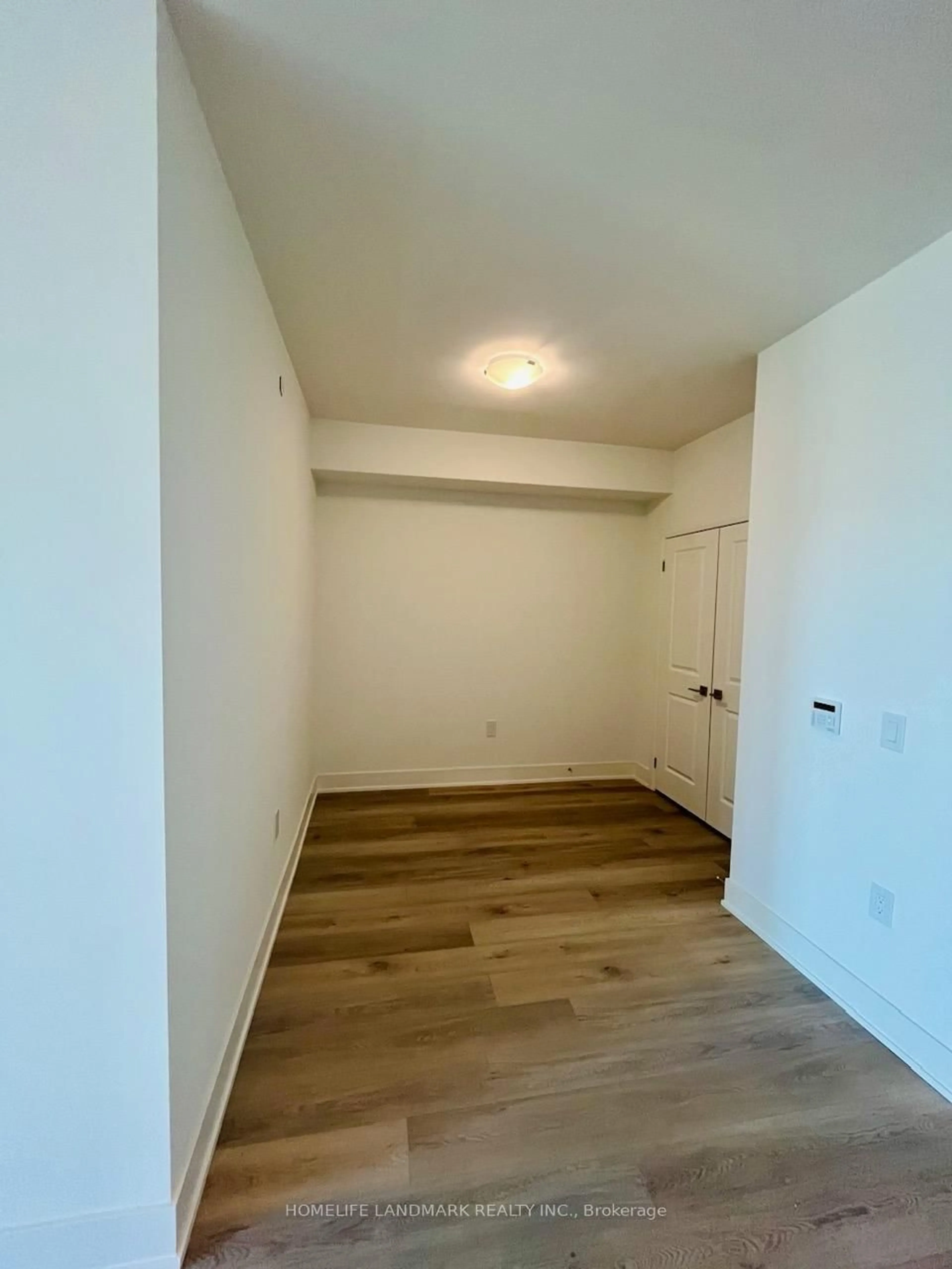 A pic of a room for 11750 Ninth Line #525B, Whitchurch-Stouffville Ontario L4A 5G1