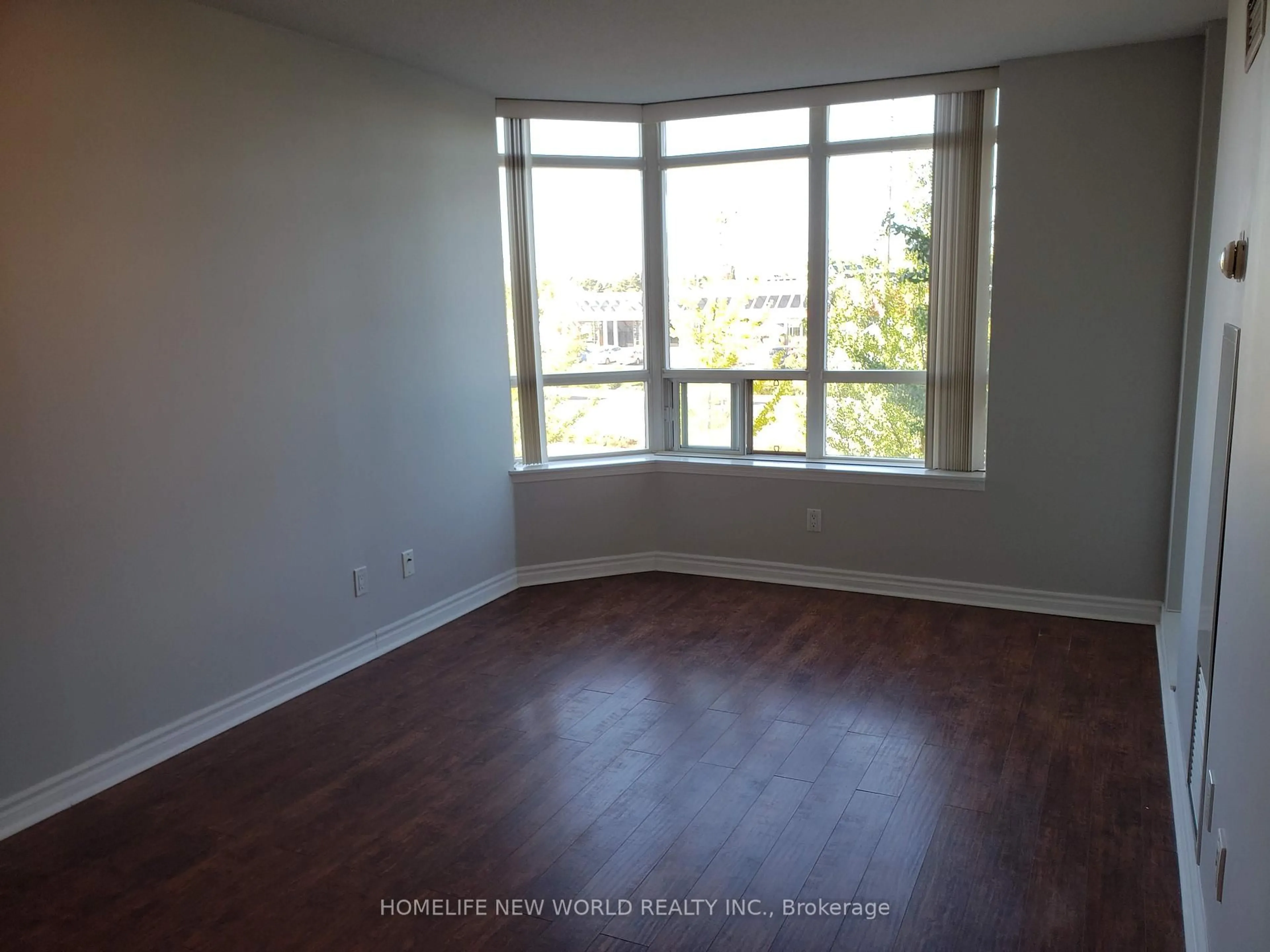 A pic of a room for 130 Pond Dr #301, Markham Ontario L3T 7W5