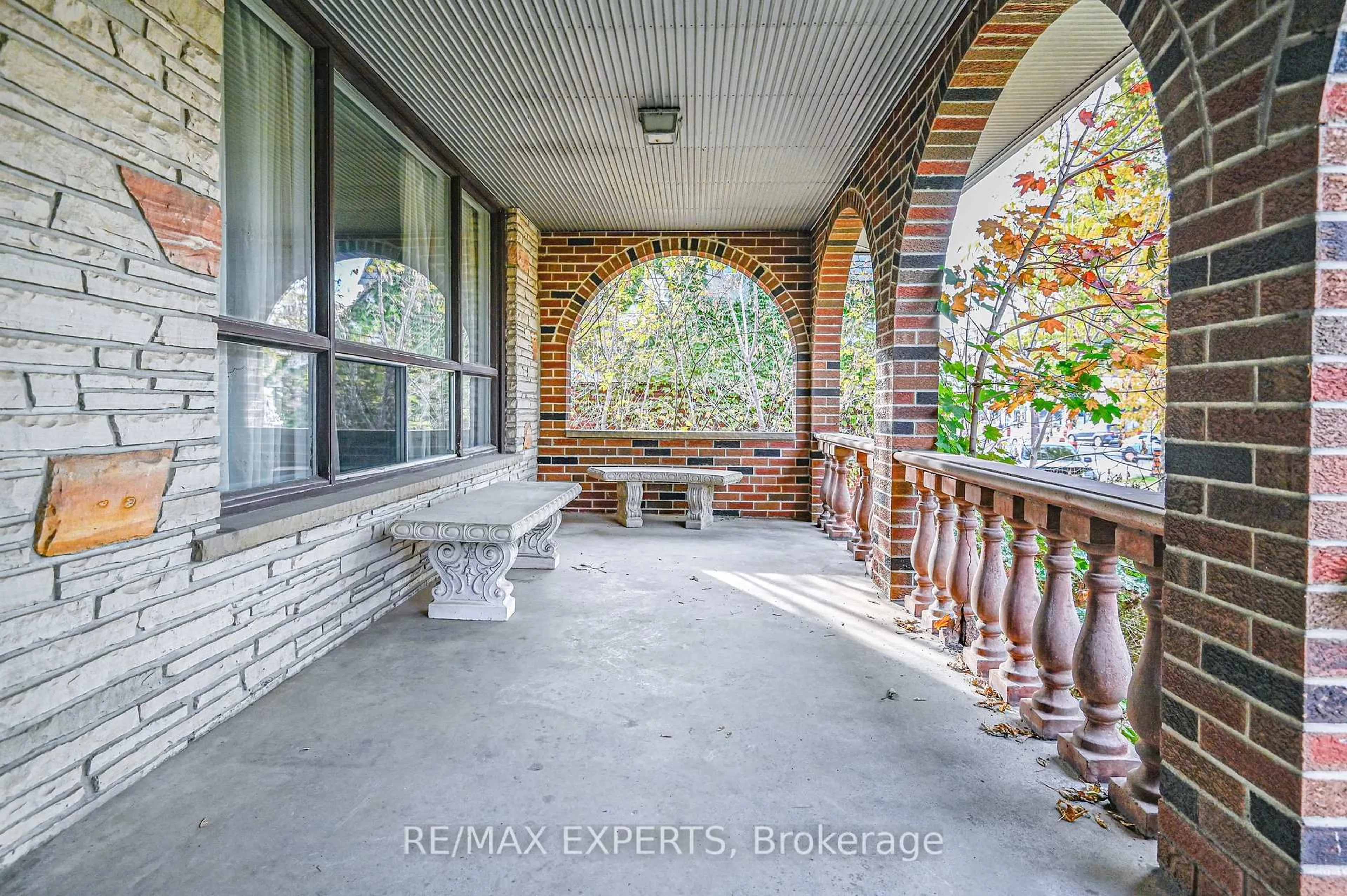 Patio, unknown for 2355 Major Mackenzie Dr, Vaughan Ontario L6A 3Z2