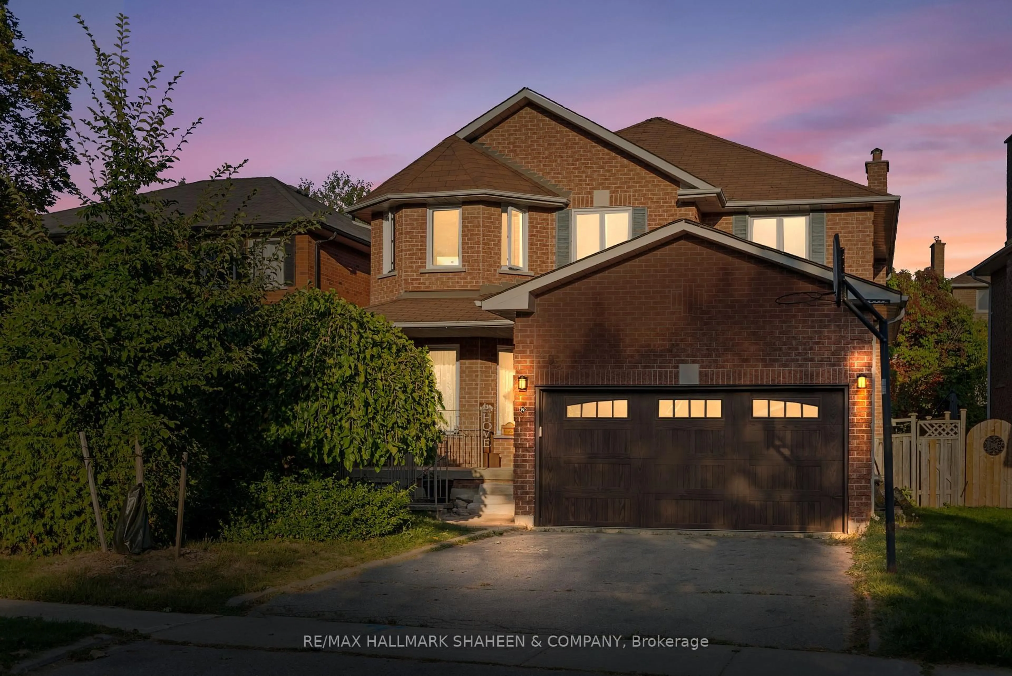 Home with brick exterior material, street for 493 Blackstock Rd, Newmarket Ontario L3Y 8H6