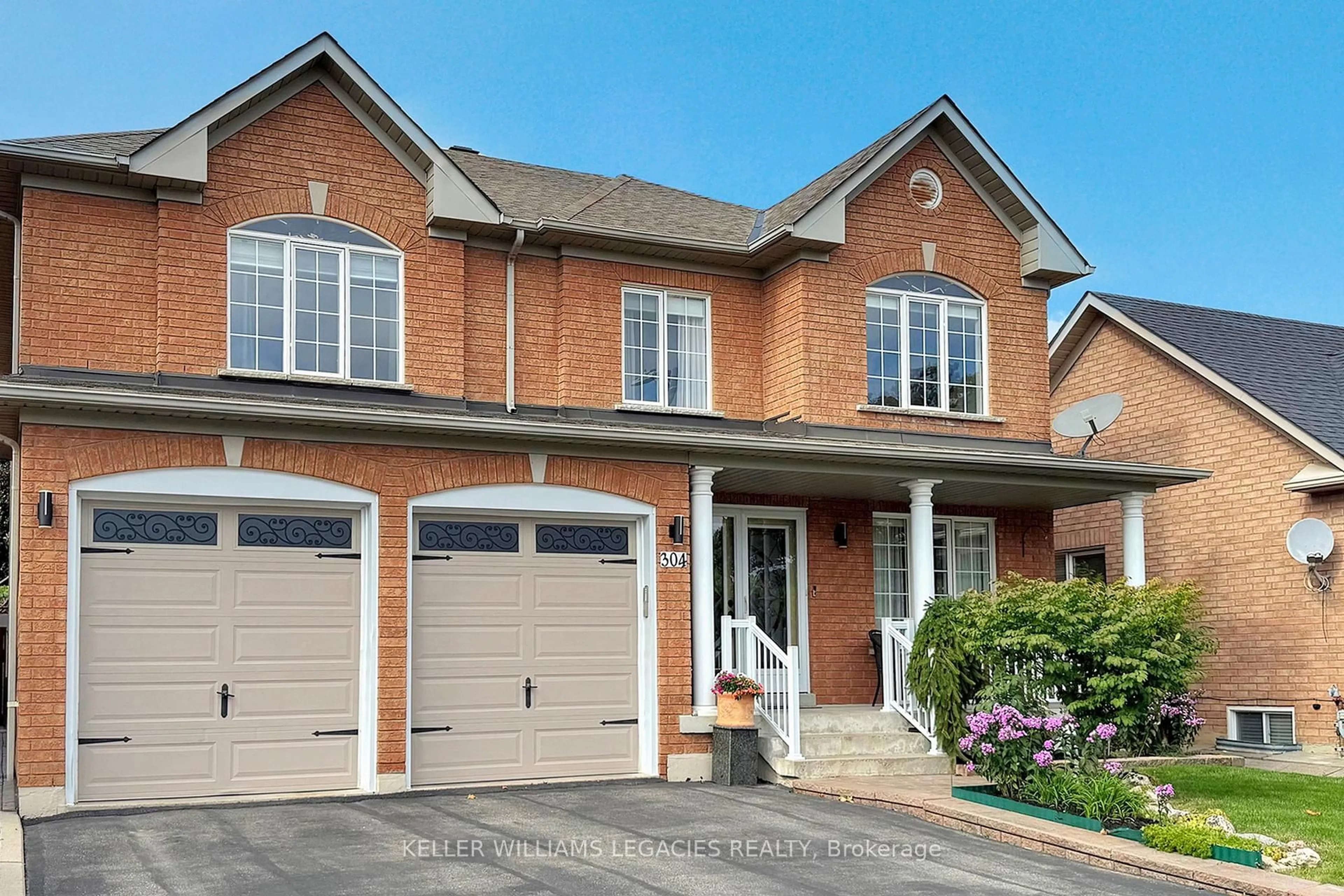 Home with brick exterior material, street for 304 Maria Antonia Rd, Vaughan Ontario L4H 2Z1
