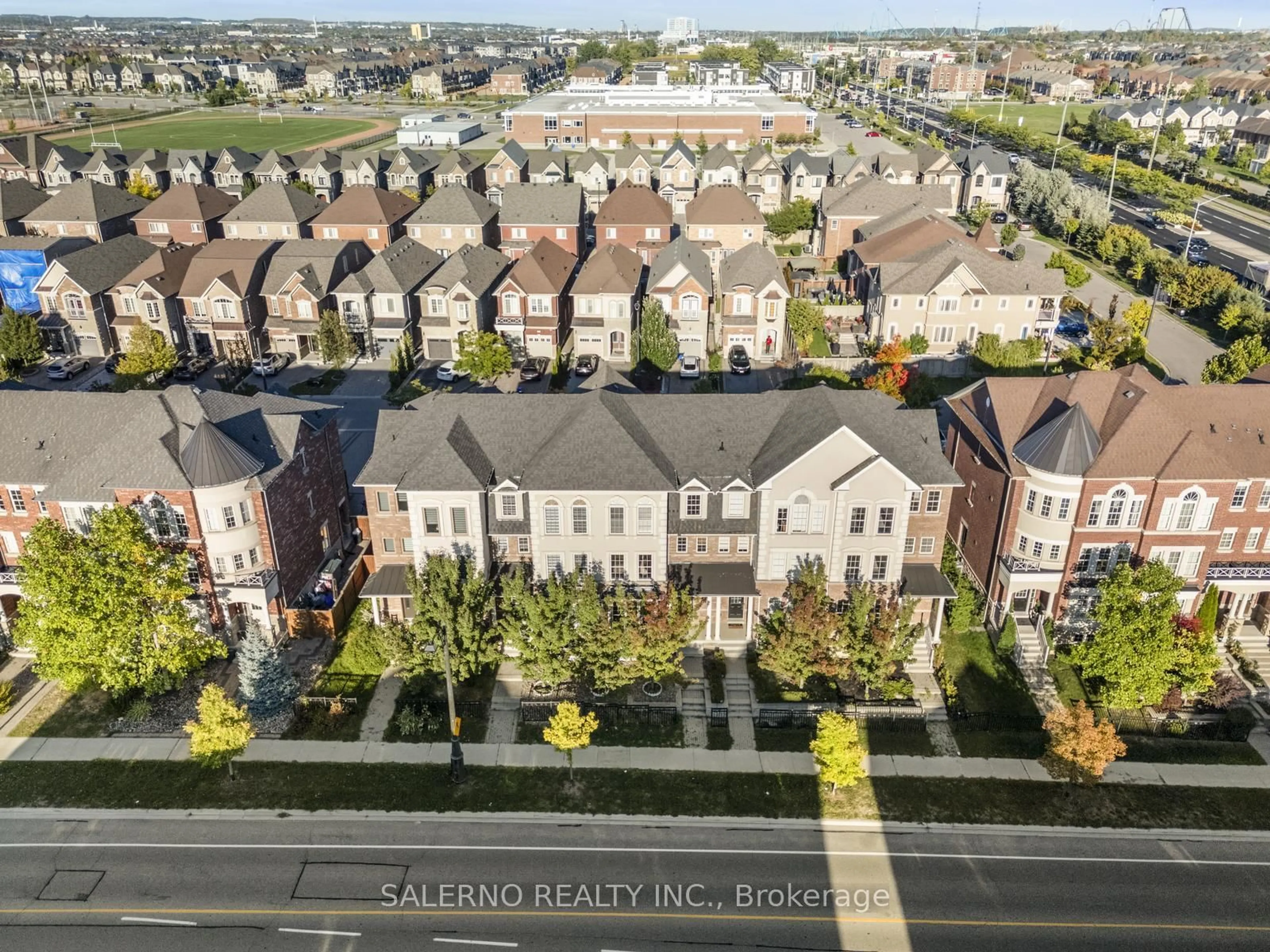 A pic from outside/outdoor area/front of a property/back of a property/a pic from drone, street for 17 Poetry Dr, Vaughan Ontario L4H 3P8