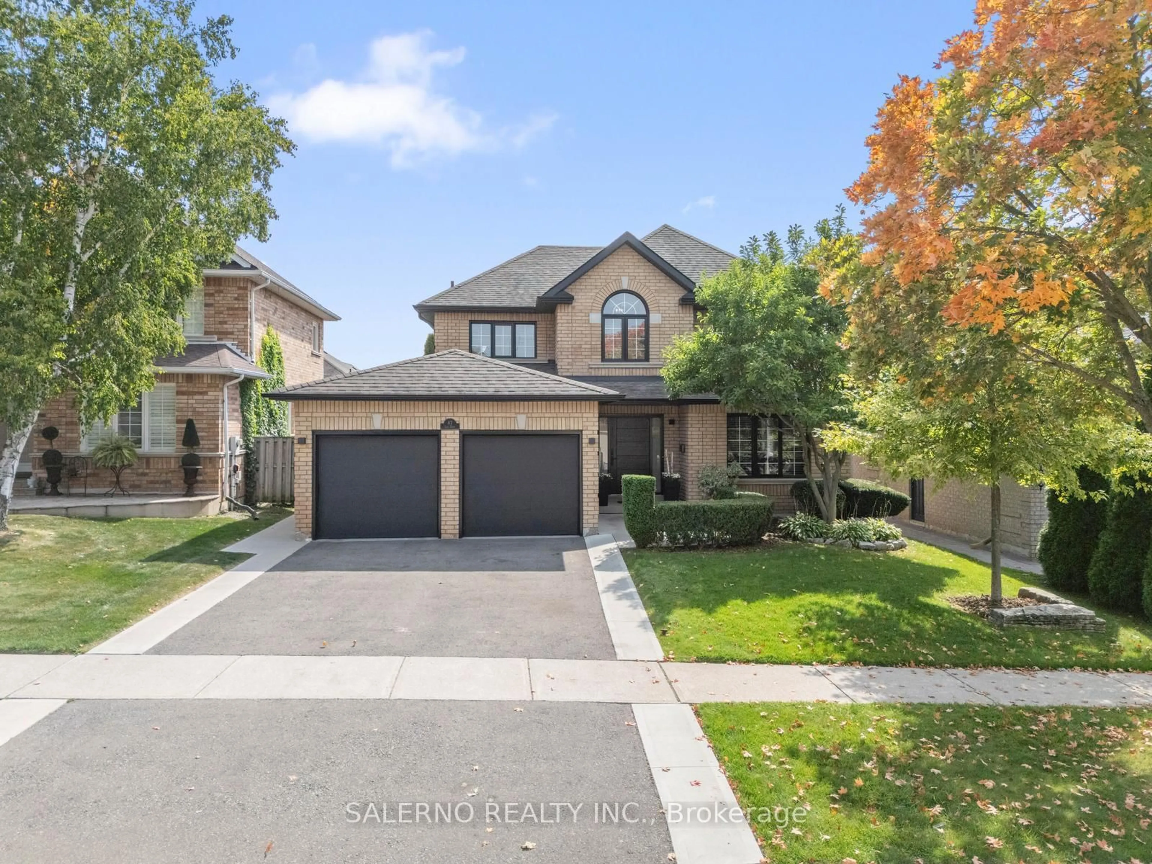 Unknown for 87 Lois Dr, Vaughan Ontario L4H 1H9