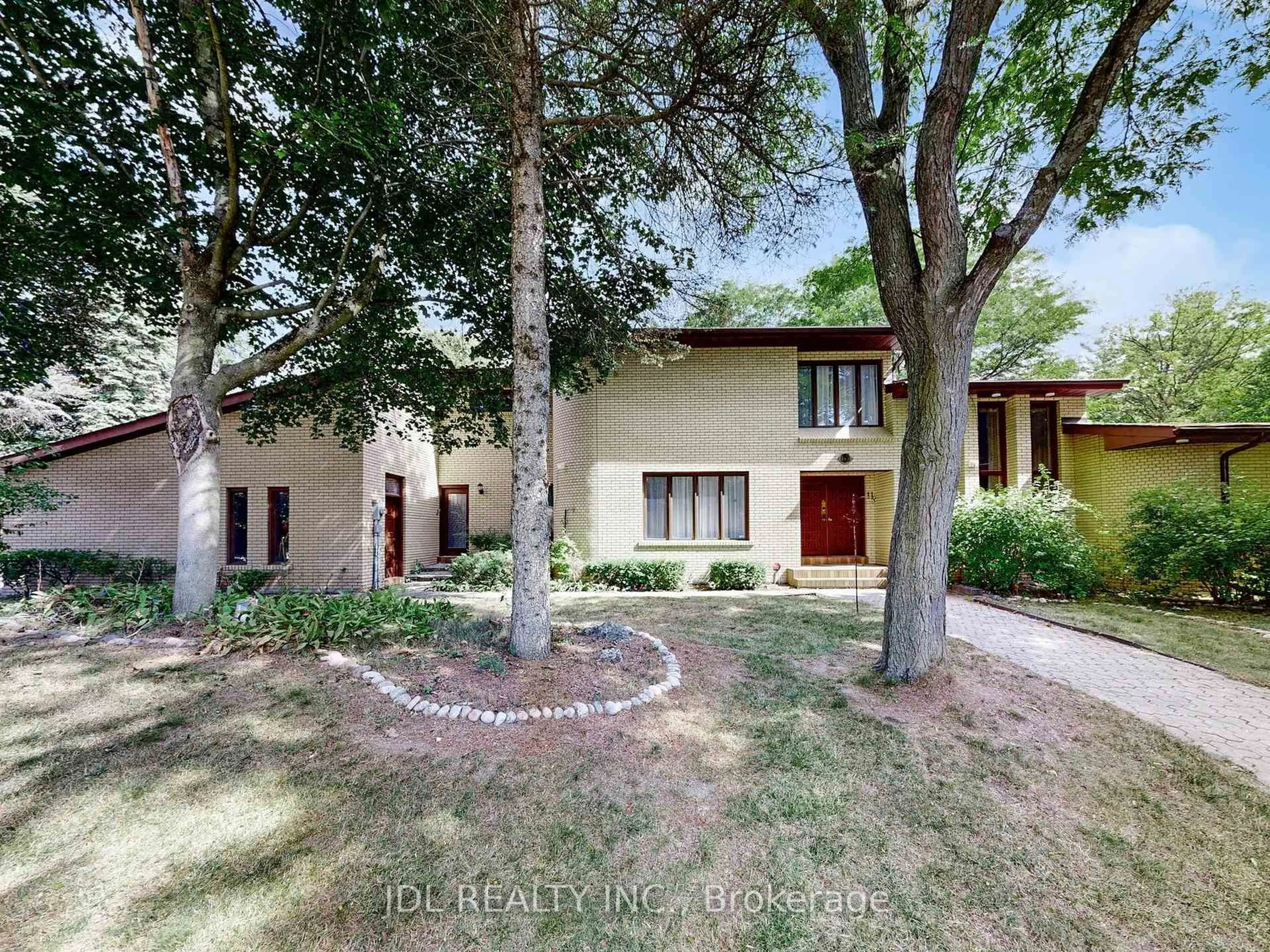 Home with brick exterior material, street for 11 Moodie Dr, Richmond Hill Ontario L4C 8C9