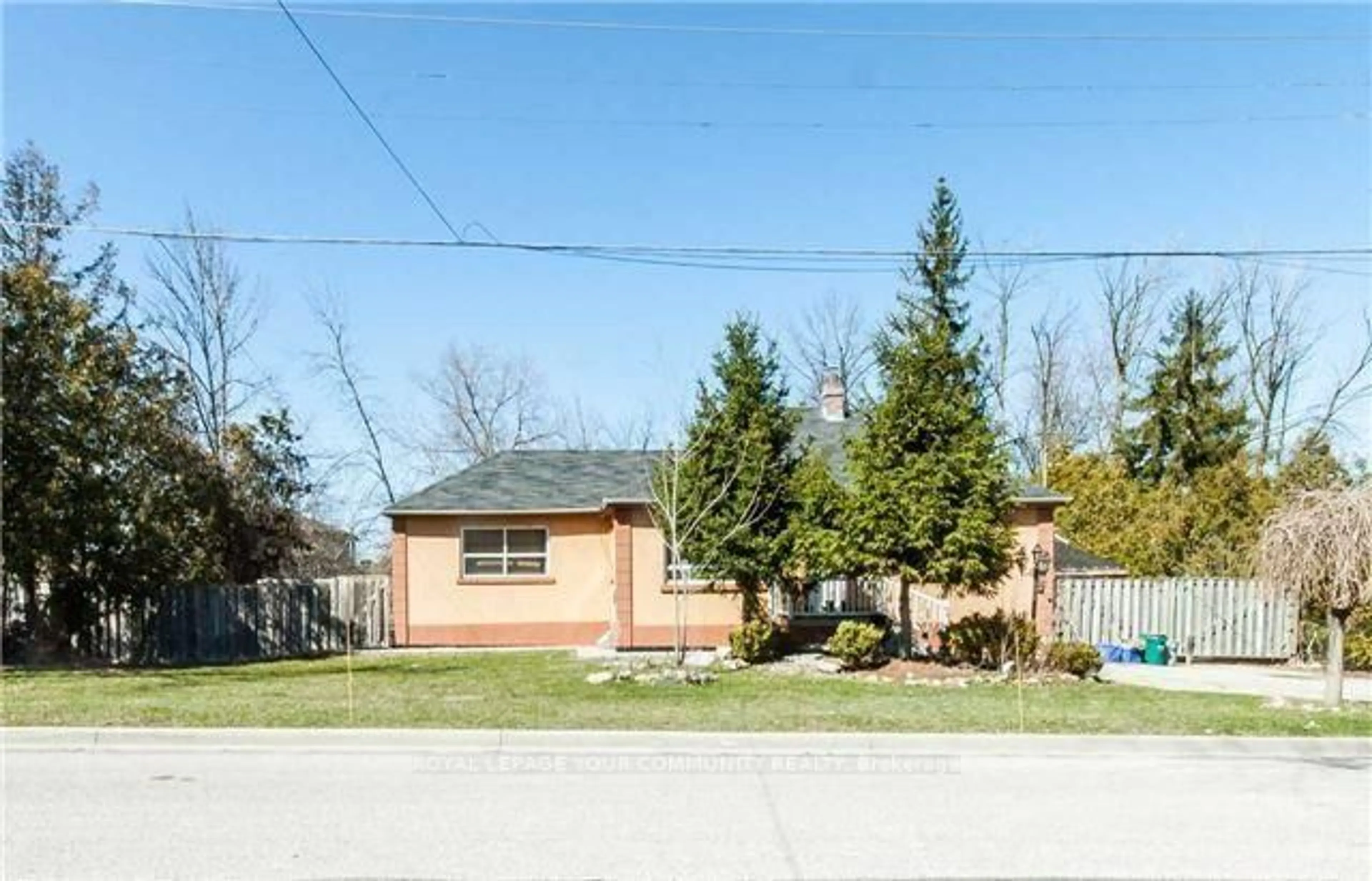 Unknown for 8 Hillside Ave, Vaughan Ontario L4K 1X1