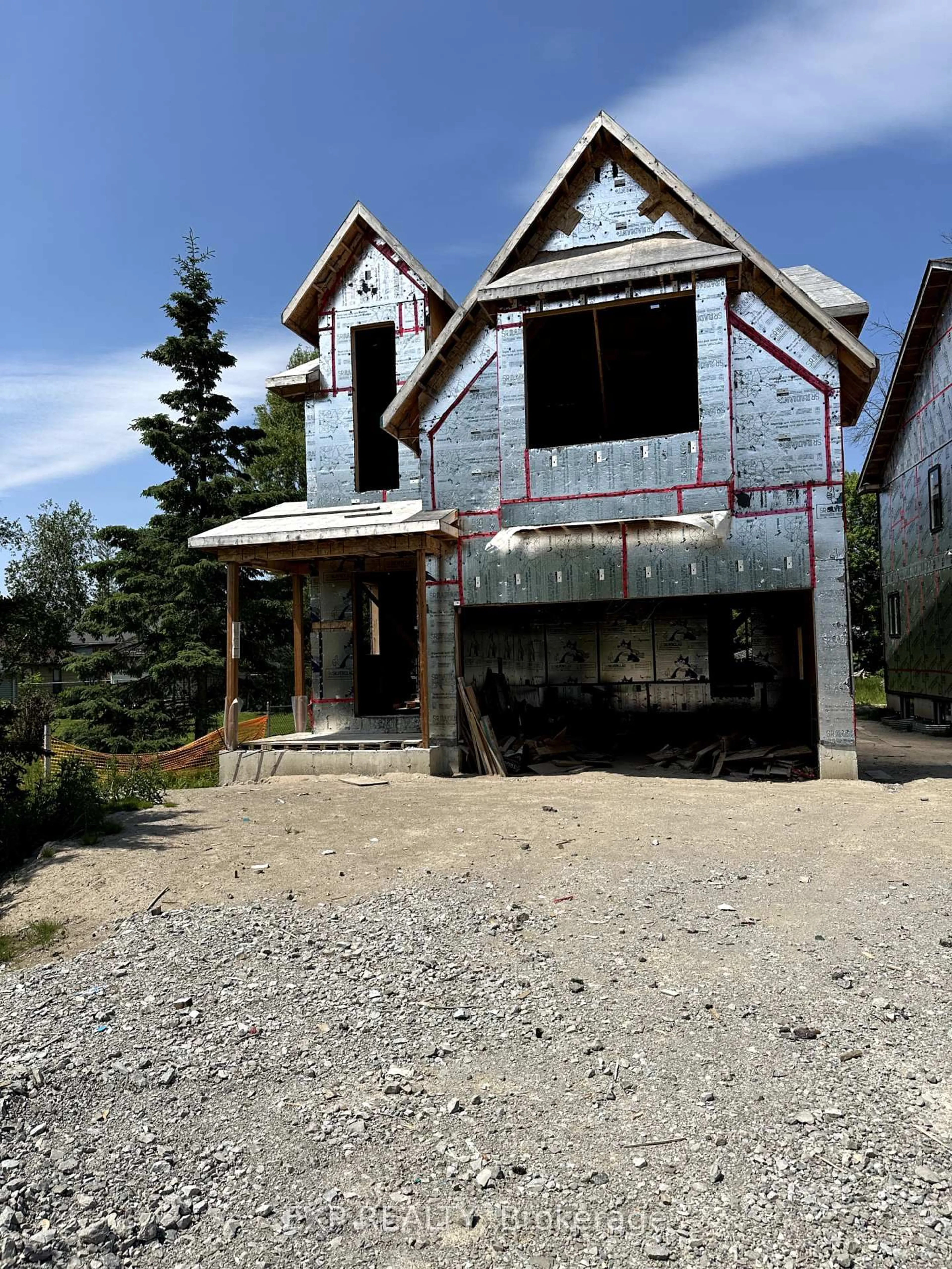 Unknown for 370A Walter Dr, Georgina Ontario L4P 3A7